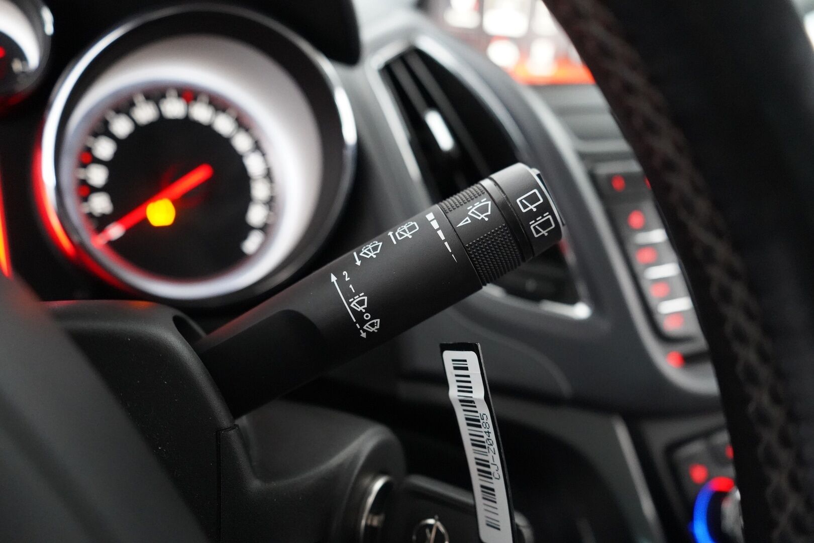 Opel Zafira Tourer 2014 2.0 CDTI Cosmo 121kW AT6 *Webasto / Koukku / Kamera / Vakkari / Ratinlämmitin* - Suomi-Auto / Kahdet vanteet / 2700€ huolto tehty!