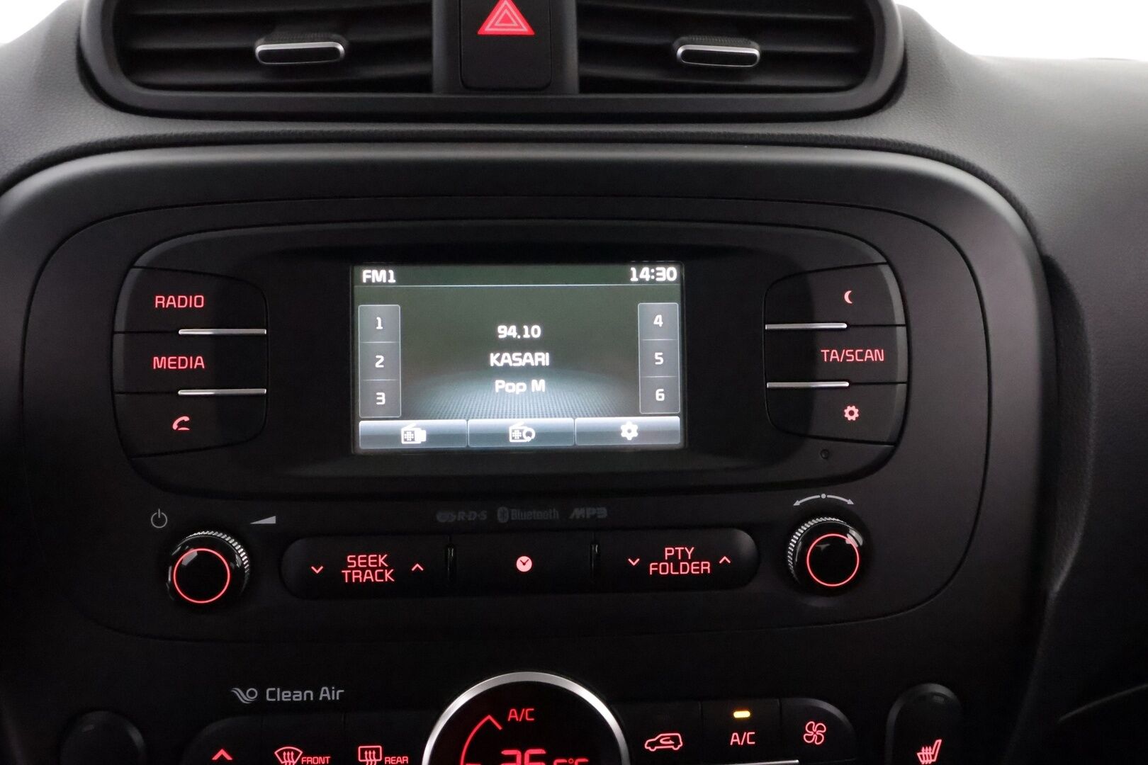 Kia Soul 2015 1,6 Funk A/T * Suomiauto / Peruutuskamera / Vakkari / Ratinlämmitys / Bluetooth - Kahdet hyvät renkaat aluvantein / Juuri tullut Tampereelle!