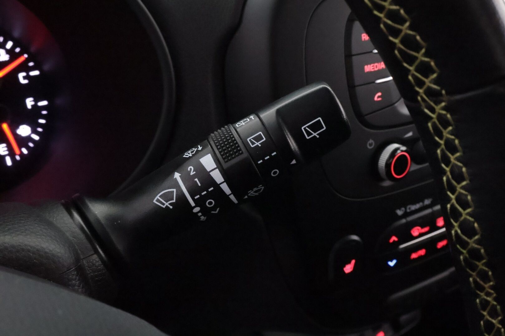 Kia Soul 2015 1,6 Funk A/T * Suomiauto / Peruutuskamera / Vakkari / Ratinlämmitys / Bluetooth - Kahdet hyvät renkaat aluvantein / Juuri tullut Tampereelle!