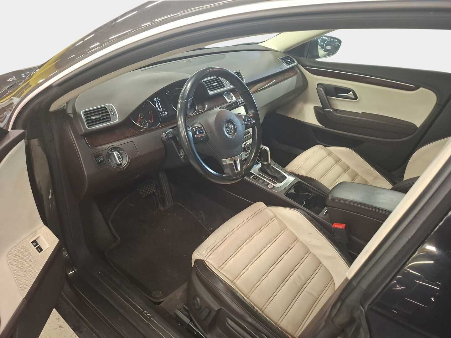 Volkswagen CC 2014 2,0 TDI 130 kW (177 hv) BlueMotion Technology 4MOTION DSG-automaatti - | Suomi-auto | Vakionopeudensäädin | DCC alusta | Kattoluukku | Nahkasisusta | Park assist | Neliveto |
