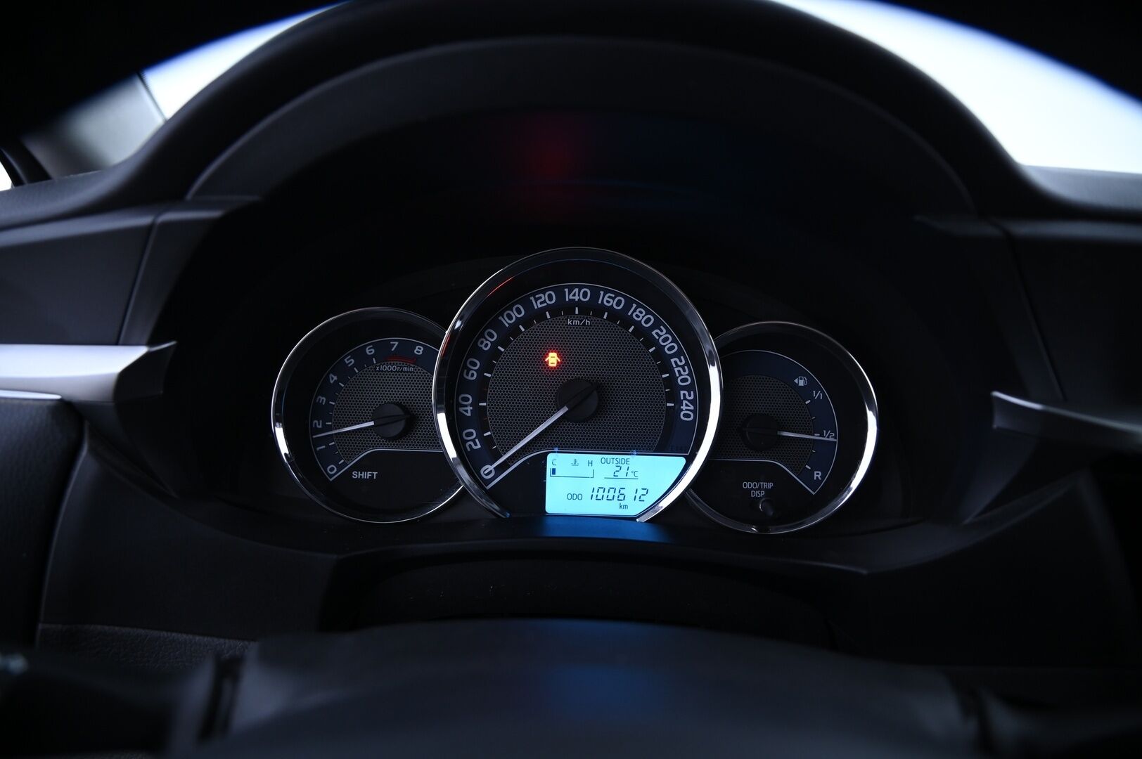 Toyota Corolla 2014 1,6 Valvematic Active 4ov *Suomi-auto / Vakkari / P.Kamera / Lohko* - Hiljattain huollettu ja leimattu / Vähän ajettu / Todellinen yksilö 