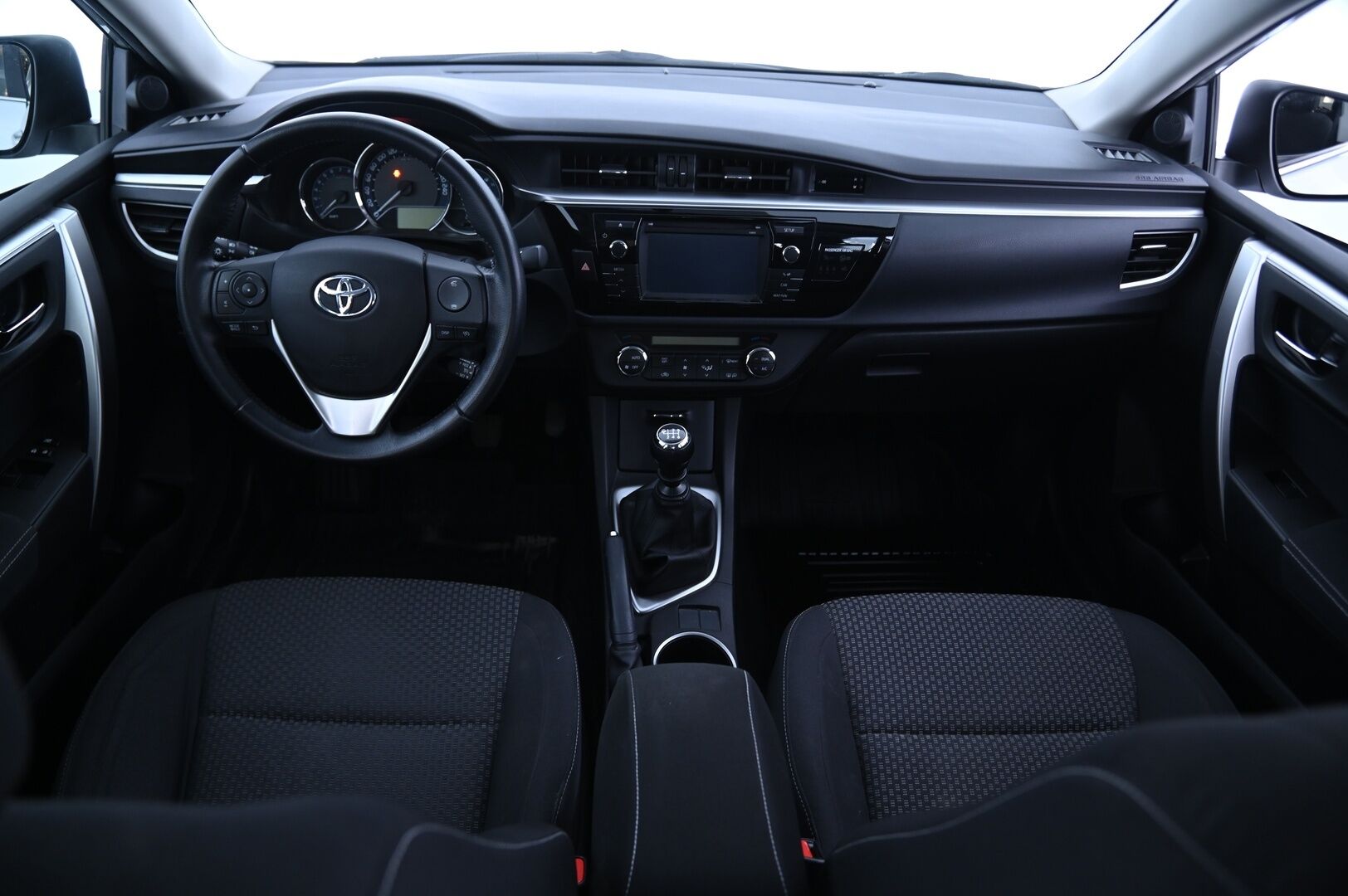 Toyota Corolla 2014 1,6 Valvematic Active 4ov *Suomi-auto / Vakkari / P.Kamera / Lohko* - Hiljattain huollettu ja leimattu / Vähän ajettu / Todellinen yksilö 