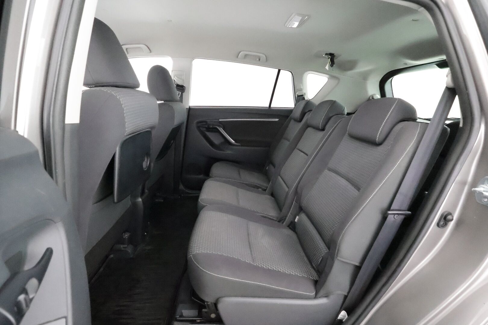 Toyota Verso 2014 1,8 Valvematic Active Multidrive S 7p - | Xenon | P.Kamera | Navi | Lohkolämmitin | Vakkari | Bluetooth | Kahdet renkaat | Suomi-auto | Huoltokirja |