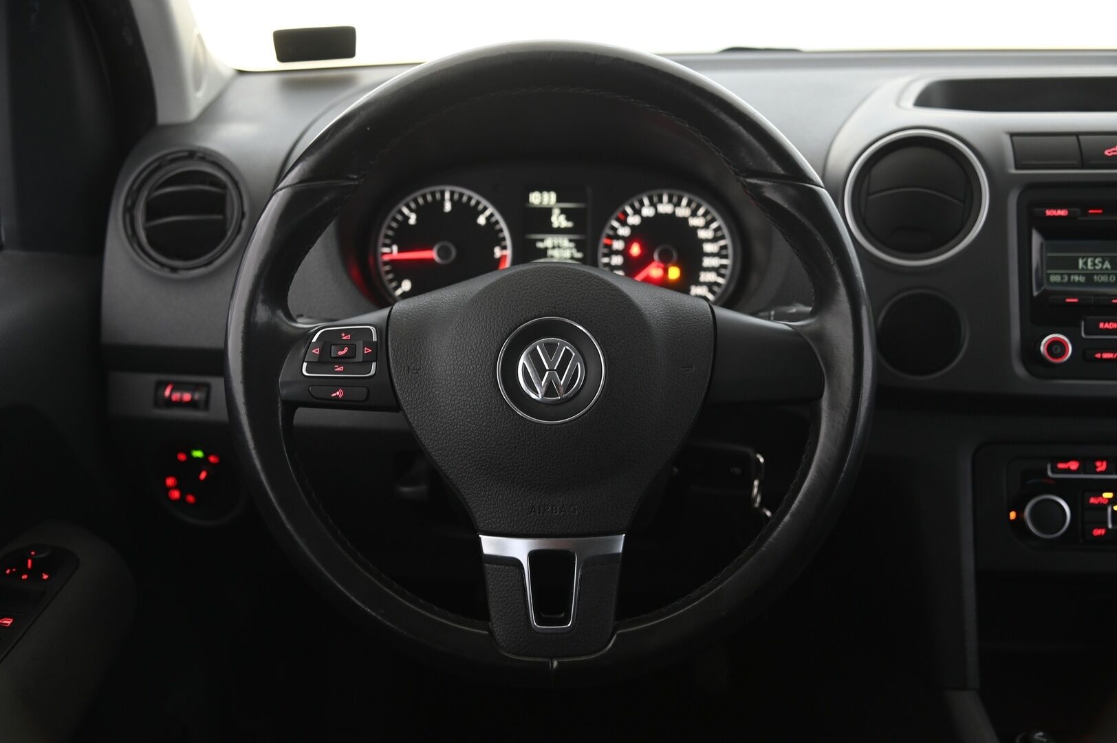 Volkswagen Amarok 2012 DC Highline PRO 2,0 TDI 120kW 4MOTION 5-Paikkainen - Suomi-auto | Lavakate | 5p | Vetokoukku | Webasto | Vakkari | P.tutka | Hyvin huollettu