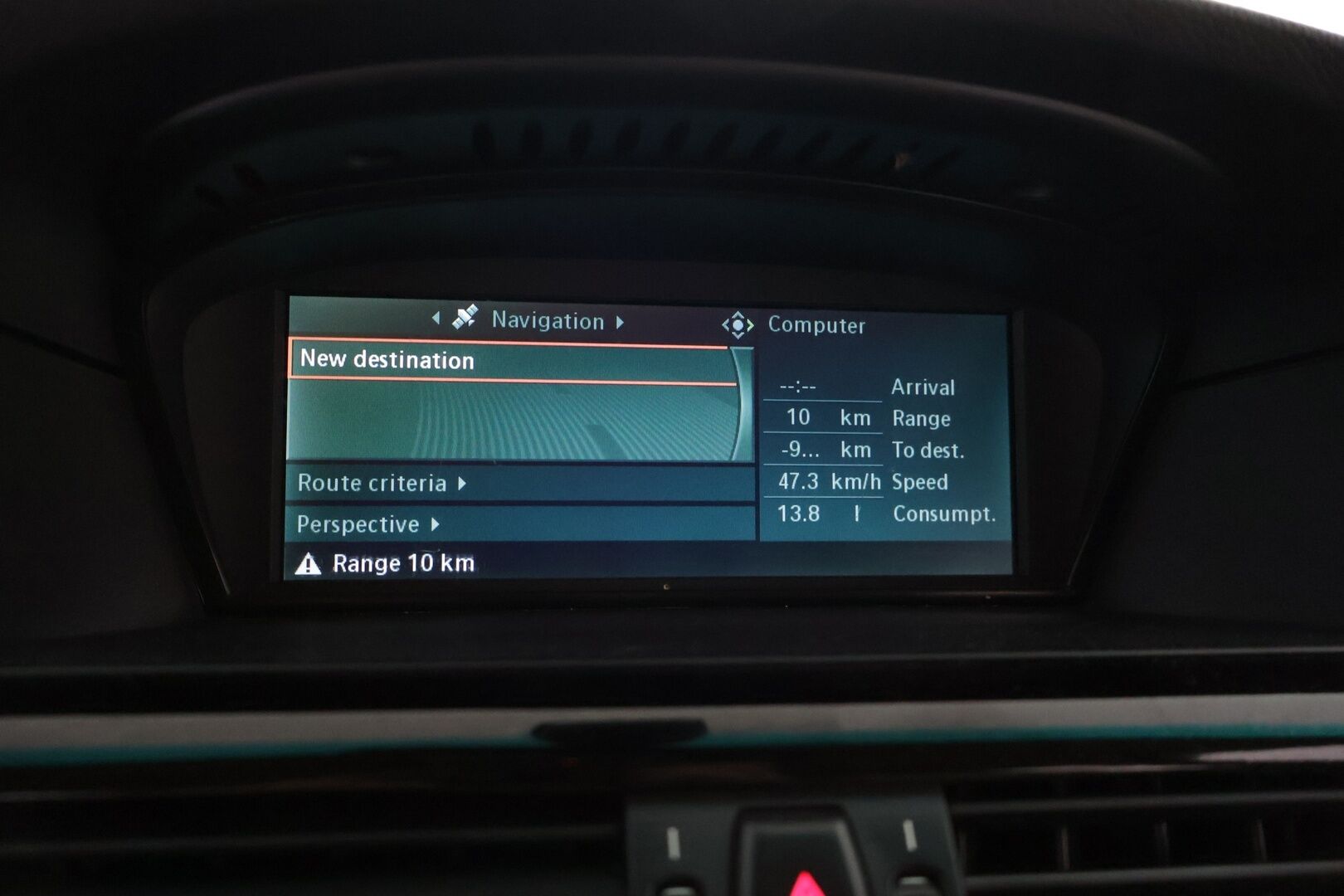 BMW 545 2004 545i Sedan *YritysOutlet - Myydään vain yrityksille* - Manuaali | Comfort- penkit muistilla & viilennyksillä | Alustasarja | 2x renkaat hyvällä kulutuspinnalla | Kattavasti huollettu