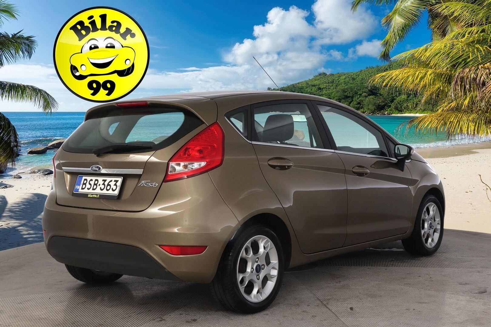 Ford Fiesta 2012 1,25 82 hv Titanium M5 5-ovinen *Vakkari/  Lohko+sisä/  Lämpölasi/  2x renkaat* - Samassa perheessä uudesta asti / Juuri leimattu / Hihna vaihdettu 08/2020 / 46tkm