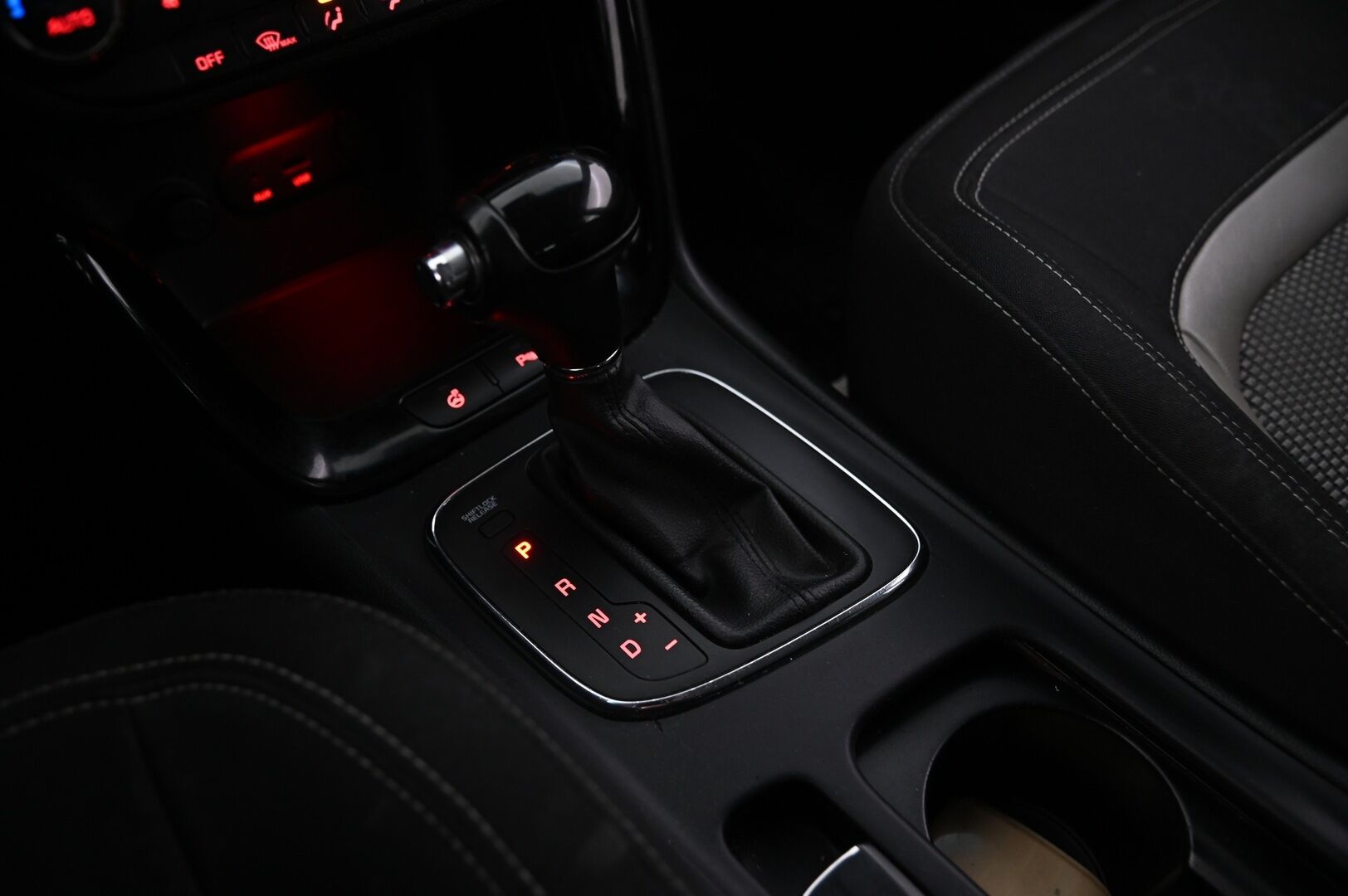 Kia cee'd 2013 1,6 Business 5D DCT A/T - *Myydään Huutokaupat.com*