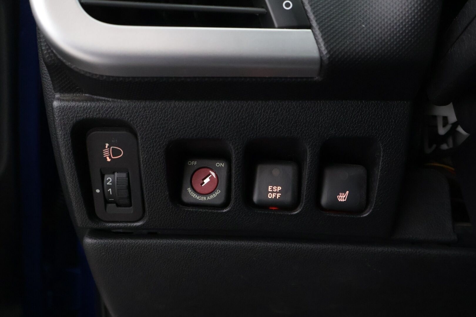 Peugeot 206+ 2012 Generation 75 5-ov *Myydään Huutokaupat.com*/ Suomi-auto / Huoltokirja / Ilmastointi / Lohko / Koukku / 2x renkaat - Myydään Huutokaupat.com / Siisti yksilö / 2x renkaat  
