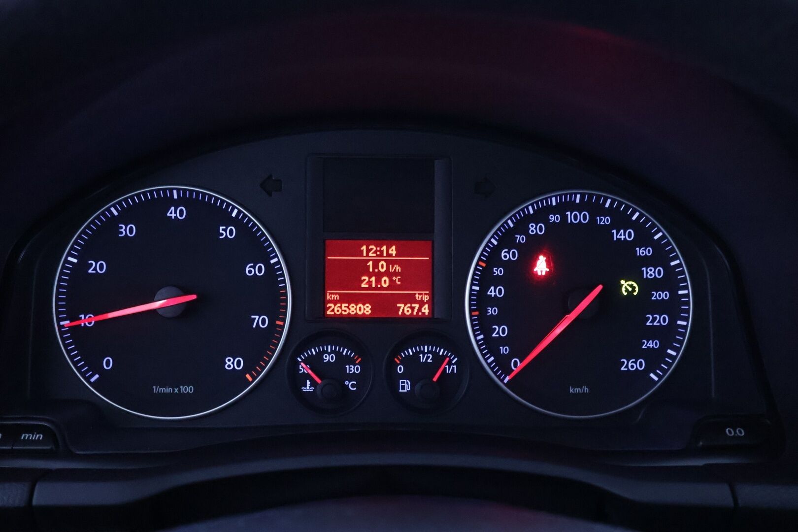 Volkswagen Golf 2006 MYYDÄÄN HUUTOKAUPAT.COM! - MYYDÄÄN HUUTOKAUPAT.COM!