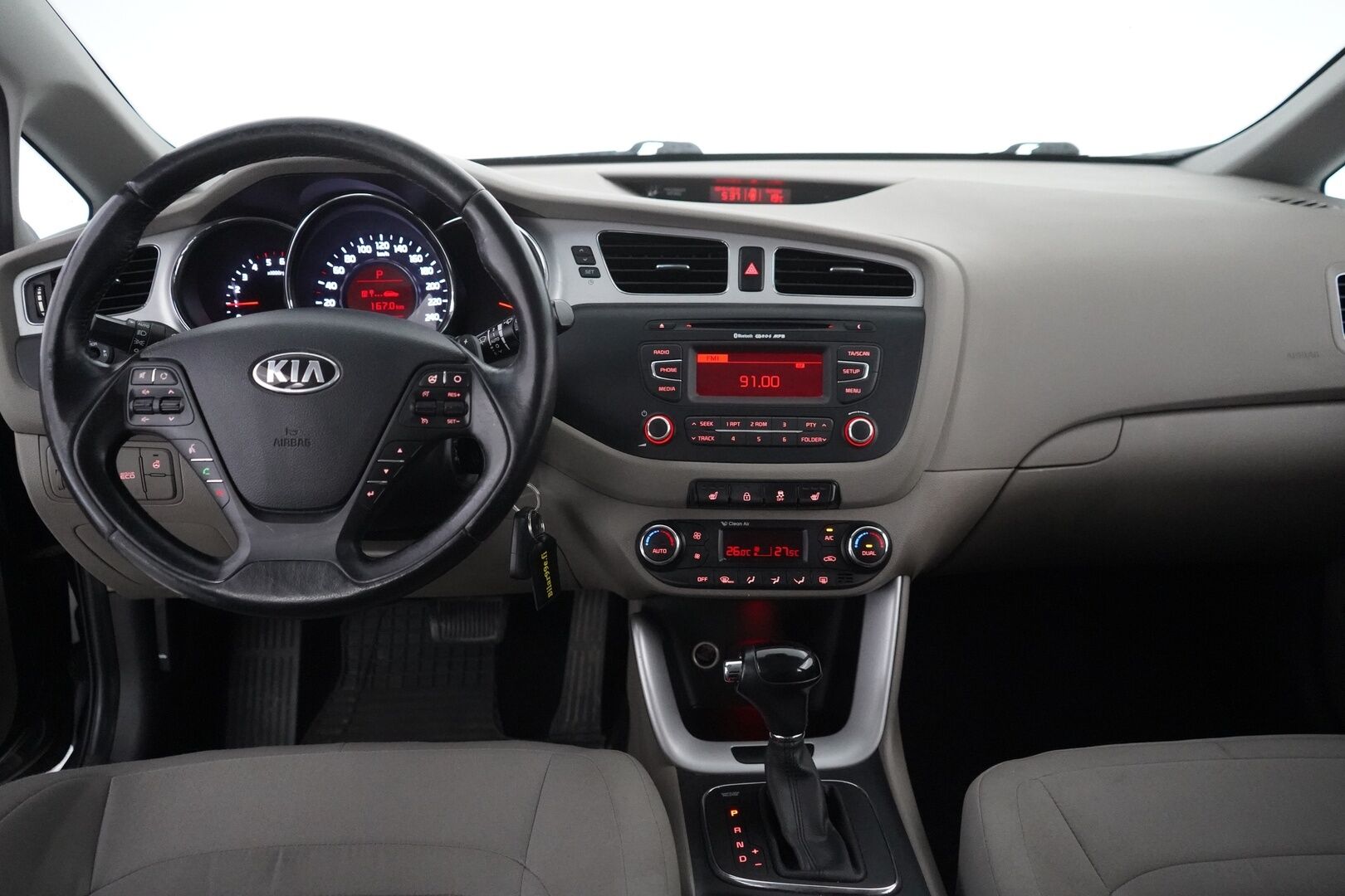 Kia cee'd 2012 * MYYDÄÄN HUUTOKAUPAT.COM *