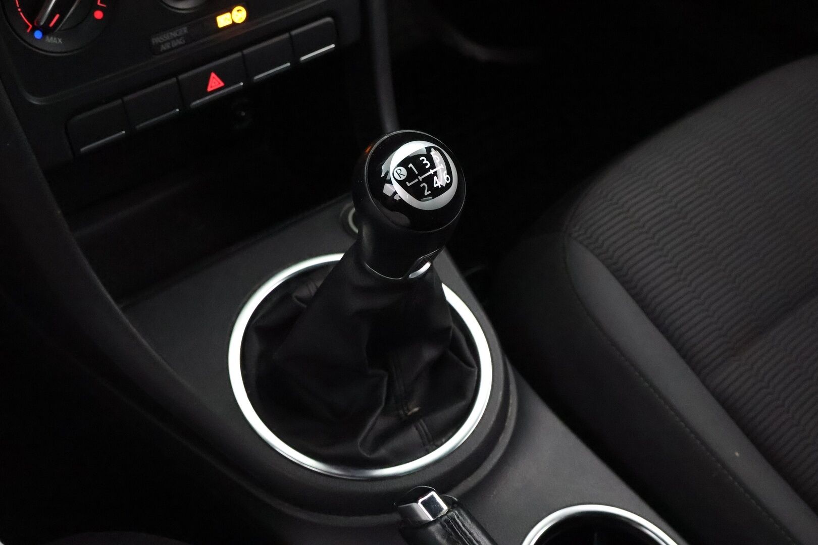 Volkswagen Beetle 2012 1,2 TSI 77 kW (105 hv) - Suomiauto / Vakkari / Lohkolämmitin / Peruutustutka / 2x Renkaat!
