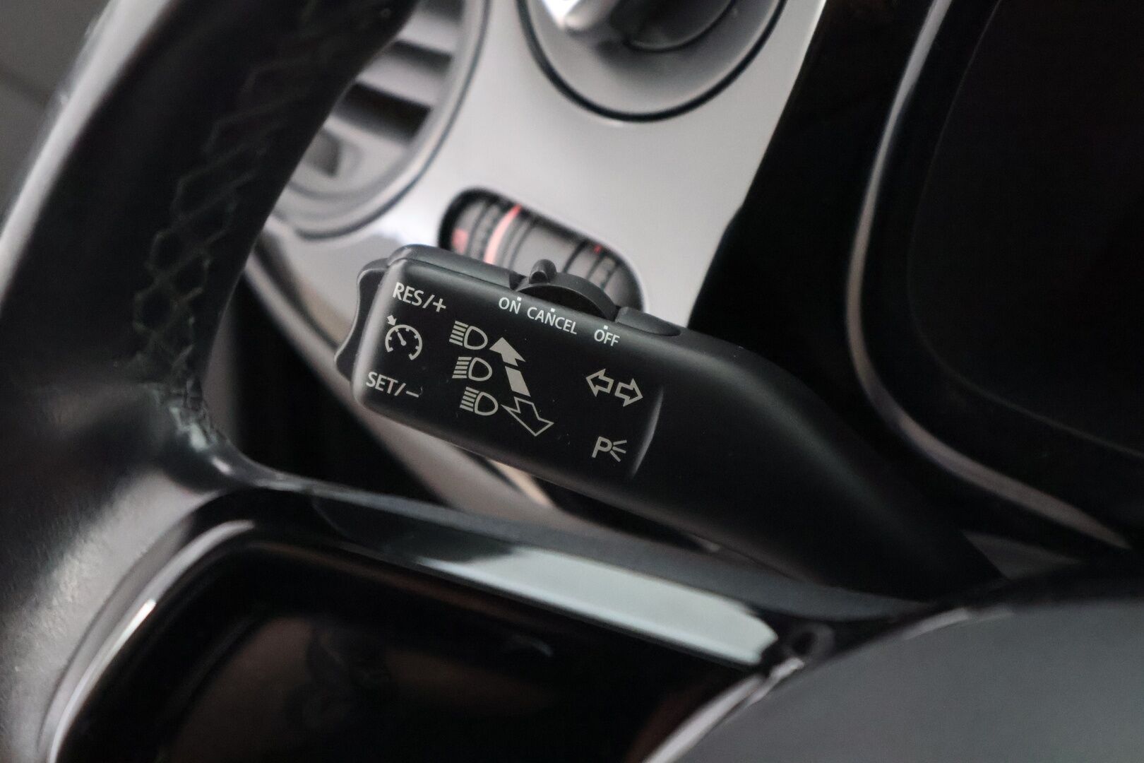 Volkswagen Beetle 2012 1,2 TSI 77 kW (105 hv) - Suomiauto / Vakkari / Lohkolämmitin / Peruutustutka / 2x Renkaat!