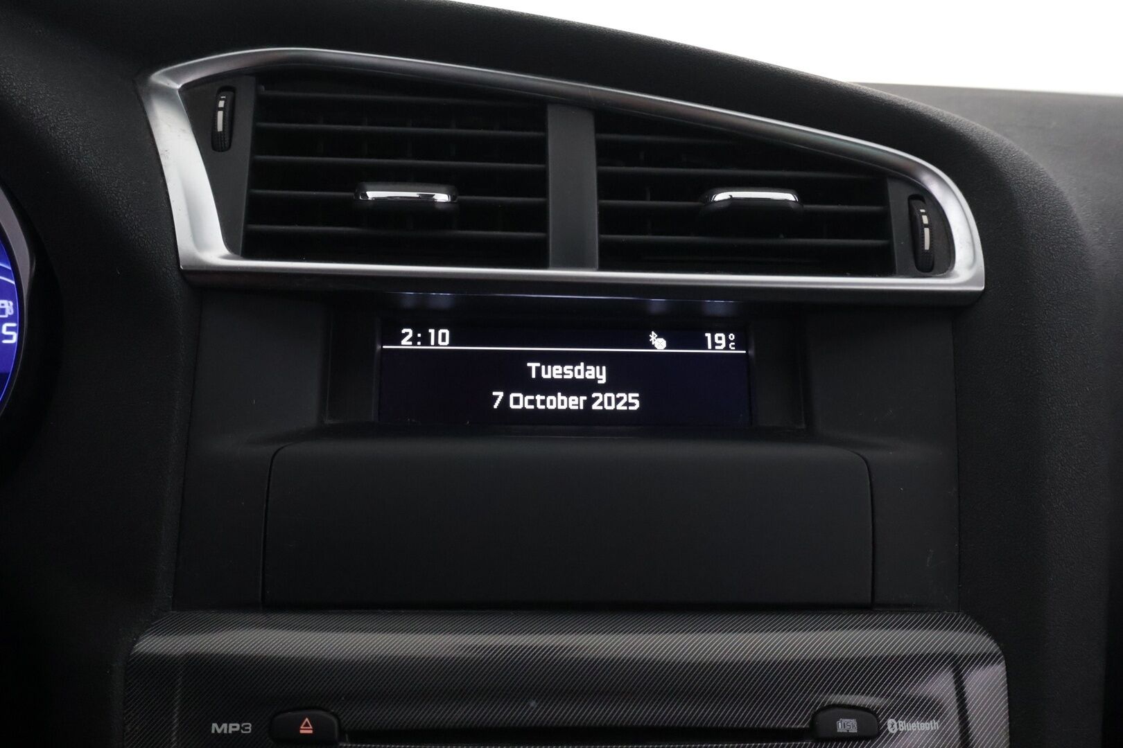 Citroen C4 2015 PureTech 130 Premium *YritysOutlet - Myydään vain yrityksille* *Koukku / Blis / Vakkari/  Ilmastointi* - *Kompakti / Edullinen / Käytännöllinen*