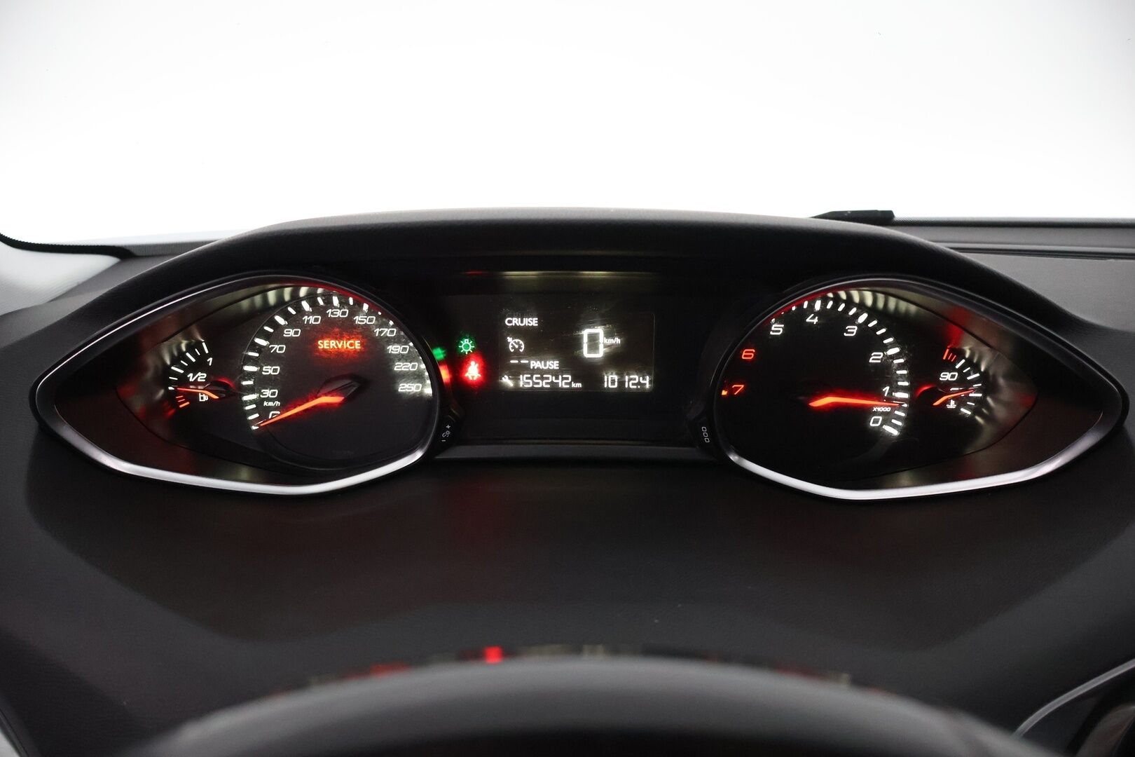 Peugeot 308 2015 SW Active PureTech 130 - Myydään  Huutokaupat.com - – Tämä auto myydään huutokaupat.com -sivuston kautta