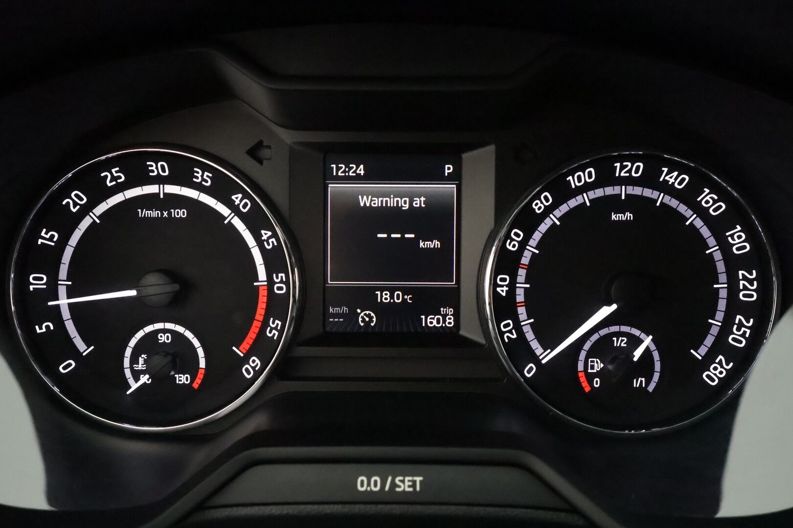 Skoda Octavia 2015 Combi 2,0 TDI RS DSG * Webasto / ACC / Xenon / P.tutkat / Bluetooth / Puolinahat / Keyless * - Suomi-auto / Kahdet renkaat