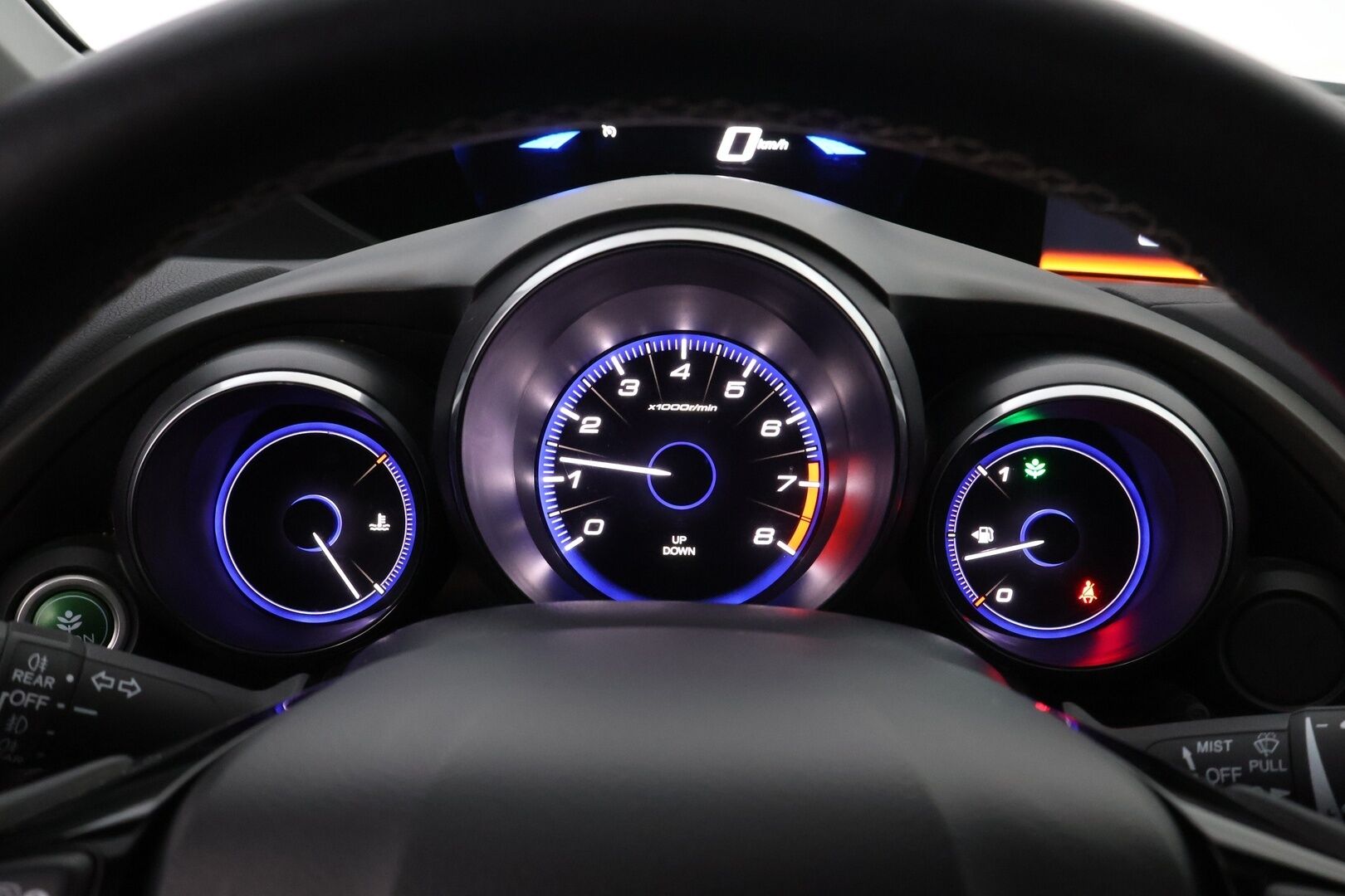 Honda Civic 2015 Tourer 1,8i Lifestyle Business HID * 1Om Suomiauto / Peruutuskamera / Bi-Xenon / ADS / Vetokoukku / Lohko & Sisäpistoke - Merkkihuollettu / Huippuvarusteet / Juuri tullut Tampereelle!