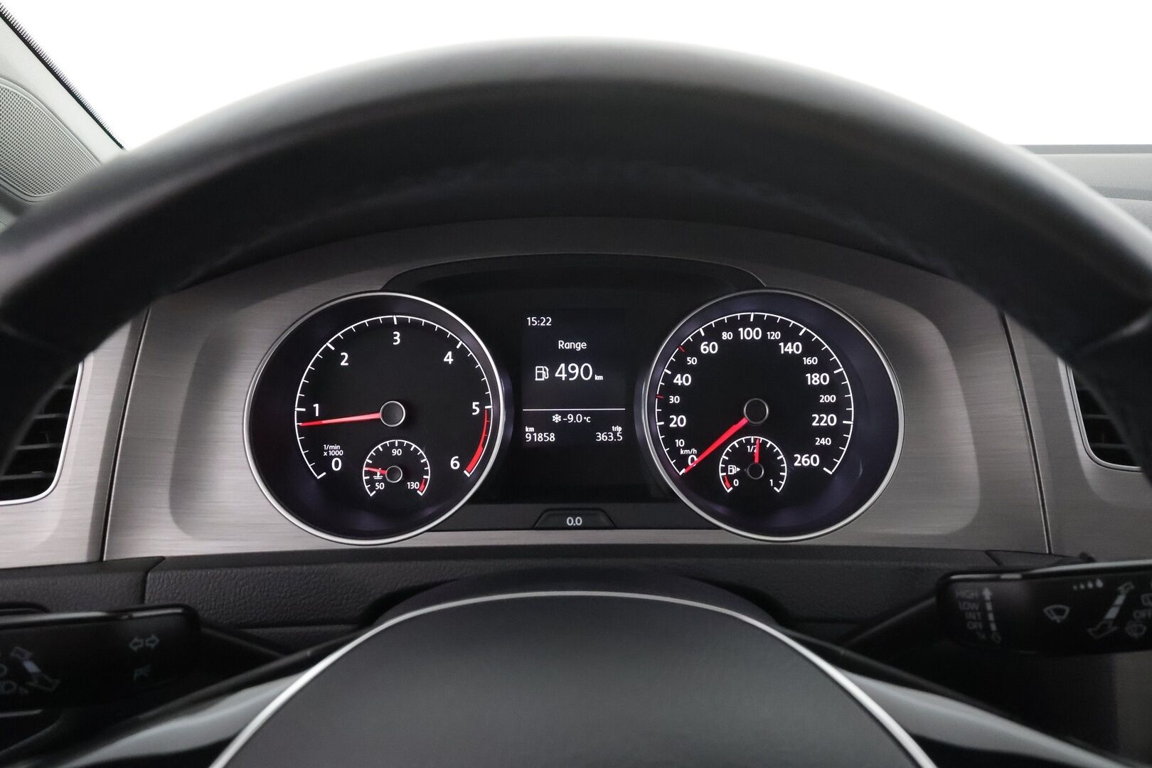 Volkswagen Golf 2015 Comfortline 1,6 TDI BLUEMOTION - 1.om | Suomi-auto | Vakkari | P-Tutkat | Sähköpeilit | Kahdet Michelin renkaat