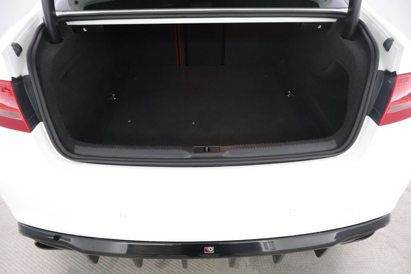 Audi S5 2010 4,2 V8 FSI 260 kW quattro tiptronic-autom. ** Panorama / B&O / Carplay / PA-lämmitin / P.kamera / Muistinahat / Lohko ** - AITO MURISEVA V8 / 2x renkaat