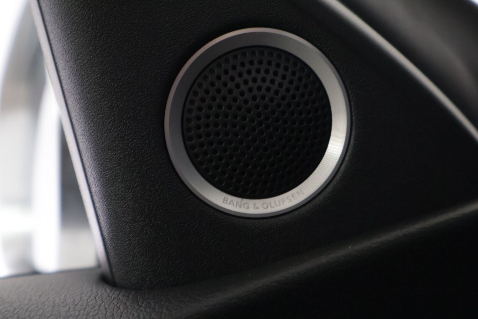 Audi S5 2010 4,2 V8 FSI 260 kW quattro tiptronic-autom. ** Panorama / B&O / Carplay / PA-lämmitin / P.kamera / Muistinahat / Lohko ** - AITO MURISEVA V8 / 2x renkaat