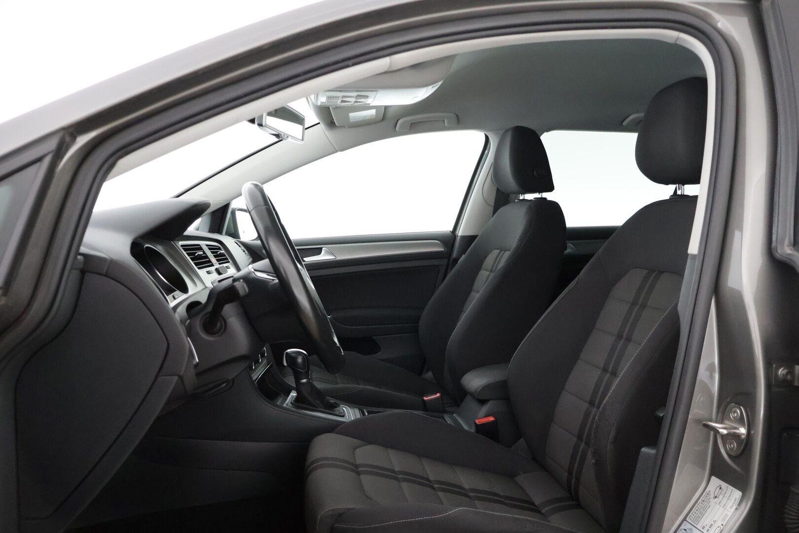 Volkswagen Golf 2015 Variant Comfortline Edition 40 1,2 TSI 77 kW (105 hv) BMT DSG-automaatti * Webasto / Koukku / P-tutkat / Vakionopeudensäädin / Bluetooth - Koukullinen Suomi-auto, Kansan auto!