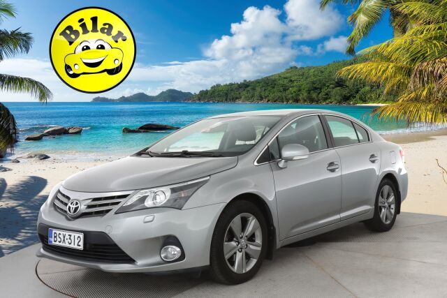 Toyota Avensis 2015