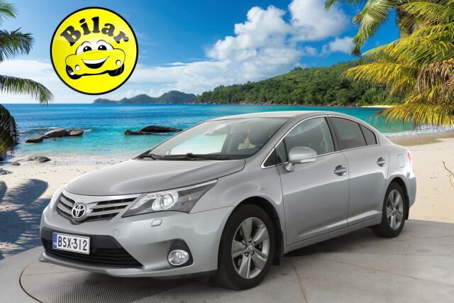 Toyota Avensis 2015