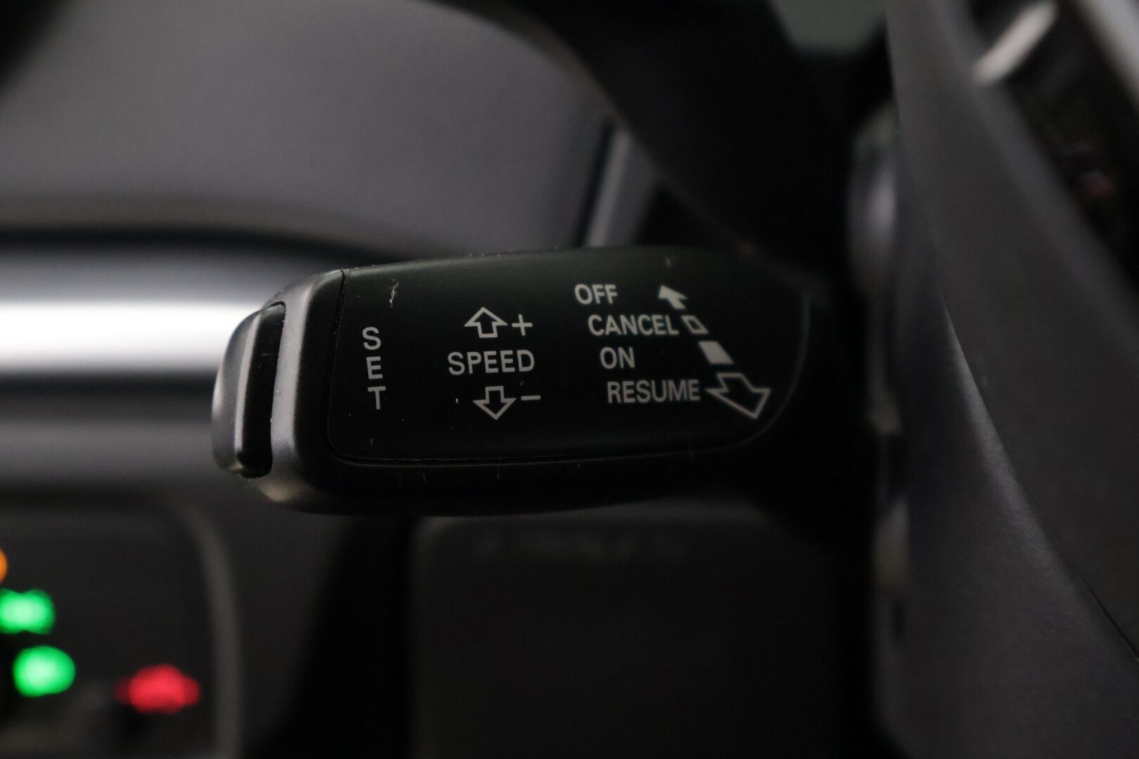 Audi A3 2015 Sedan Business Sport 1,4 TFSI COD 110 kW ultra S tronic - Koukku | Vakkari | Tutka | Bluetooth | Upea väri | Kahdet renkaat vanteineen | Suomi-auto