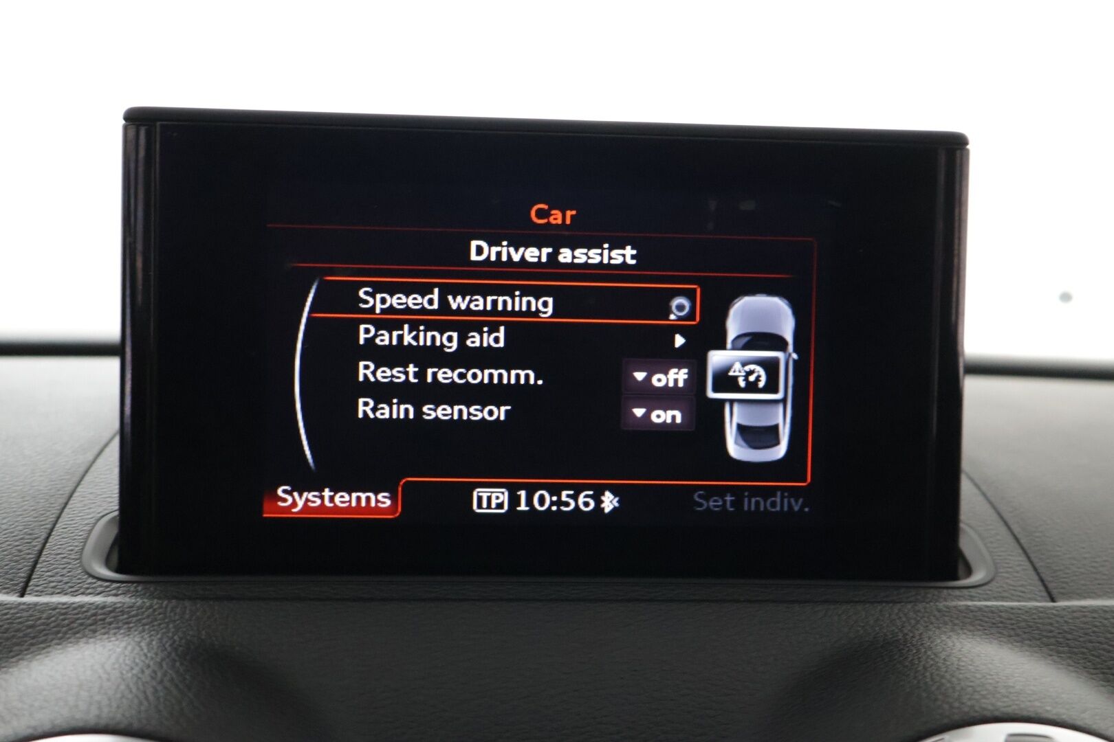Audi A3 2015 Sedan Business Sport 1,4 TFSI COD 110 kW ultra S tronic - Koukku | Vakkari | Tutka | Bluetooth | Upea väri | Kahdet renkaat vanteineen | Suomi-auto