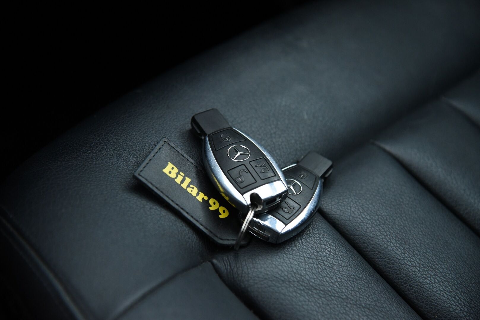 Mercedes-Benz E 2011 E 220 CDI Farmari (AC) 5ov 2143cm3 A / Myydään huutokaupat.com:issa! - Myydään vain Huutokaupat.com:issa! 