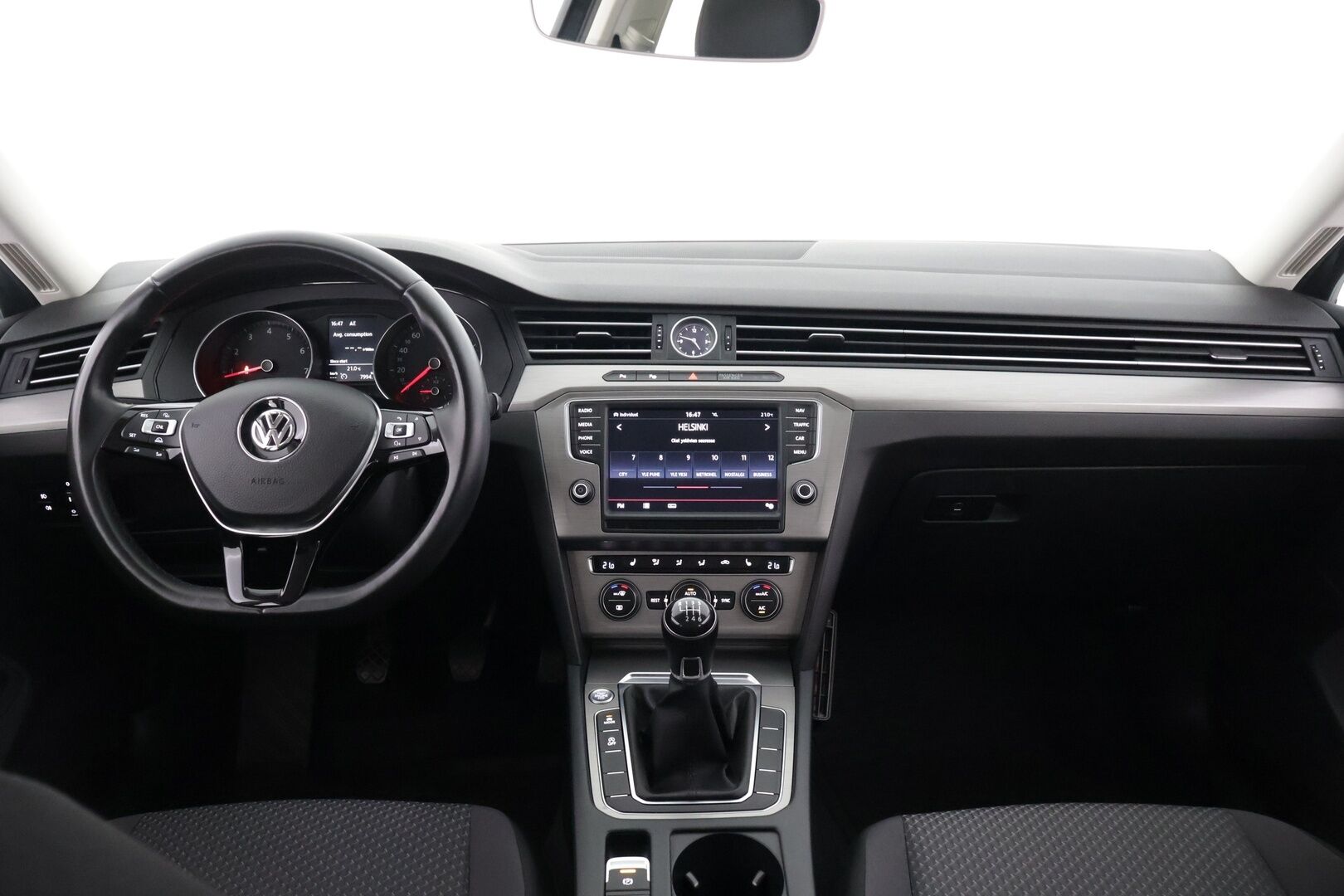 Volkswagen Passat 2015 Variant Trendline 1,4 TSI 92 kW (125 hv) BlueMotion Technology *Ledit / Vakkari / Navi / lohko!* - *Ledit / Vakkari / Navi / lohko!*