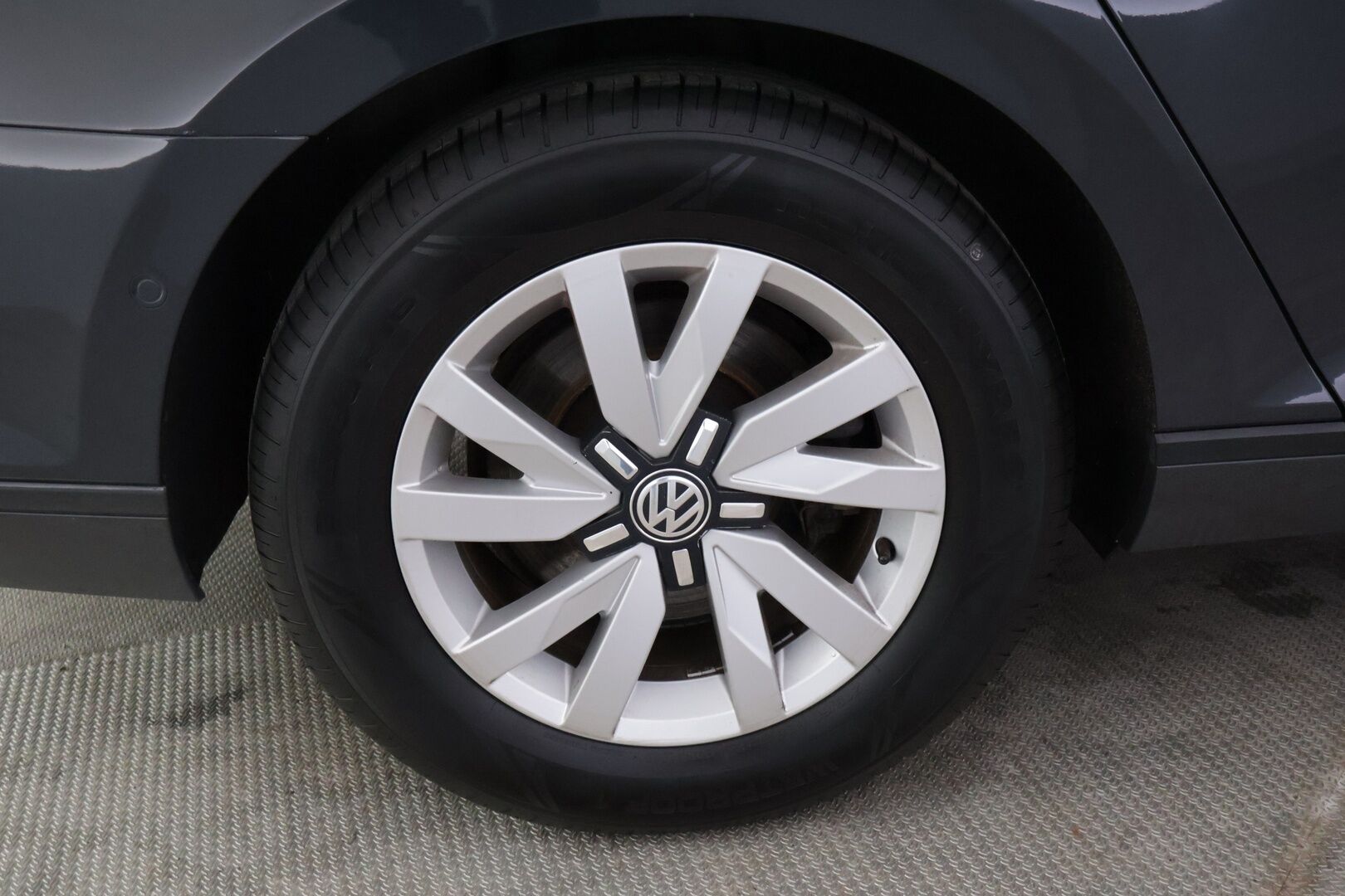Volkswagen Passat 2015 Variant Trendline 1,4 TSI 92 kW (125 hv) BlueMotion Technology *Ledit / Vakkari / Navi / lohko!* - *Ledit / Vakkari / Navi / lohko!*