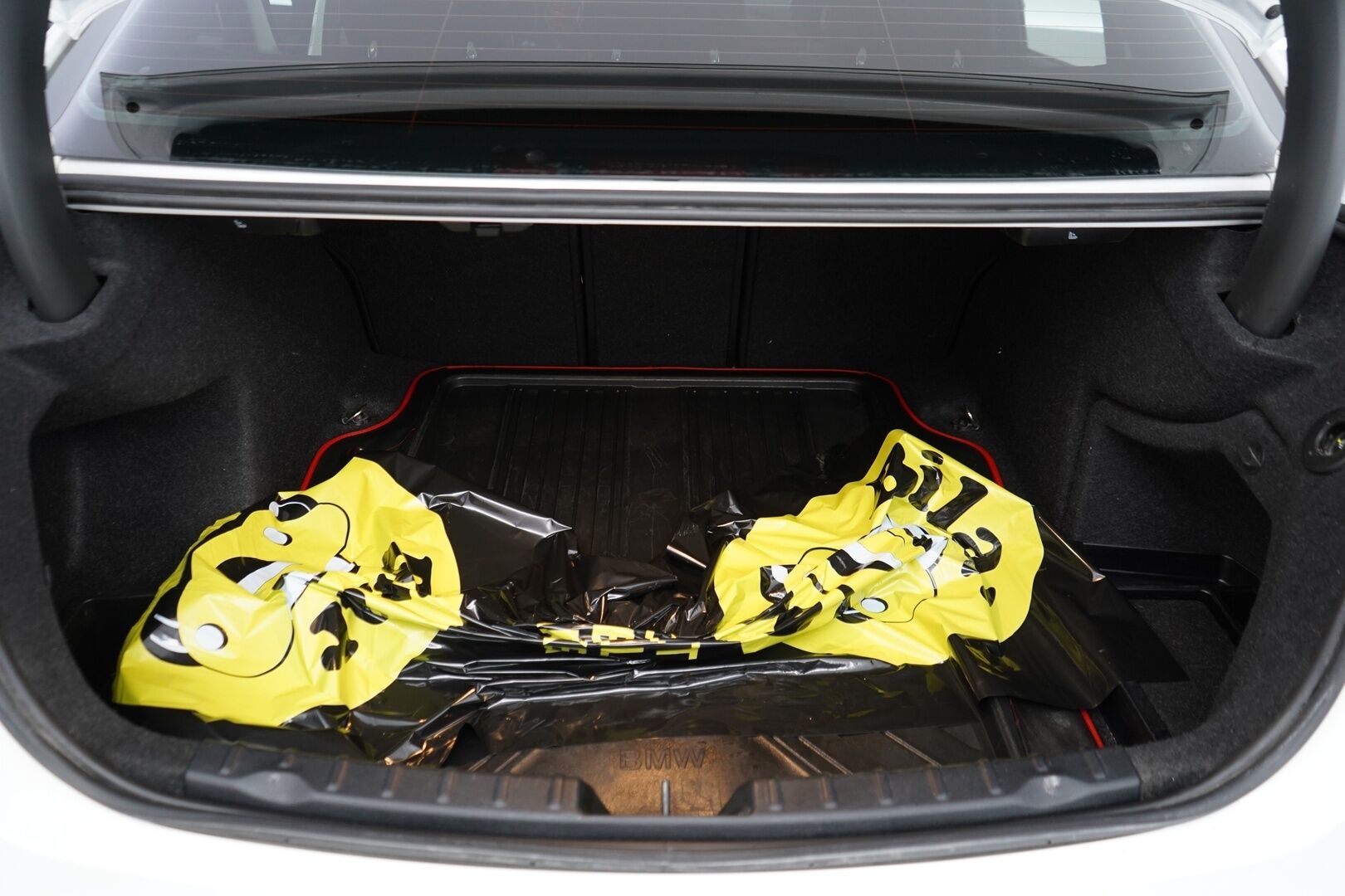 BMW 320 2015 F30 Sedan 320d TwinPower Turbo A xSport Edition * Koukku / Vakkari / Bluetooth / Penkinlämmittimet / Lohko * - Suomi-auto / Juuri katsastettu / Kahdet OEM vanteet / Viimeisin huolto 184tkm