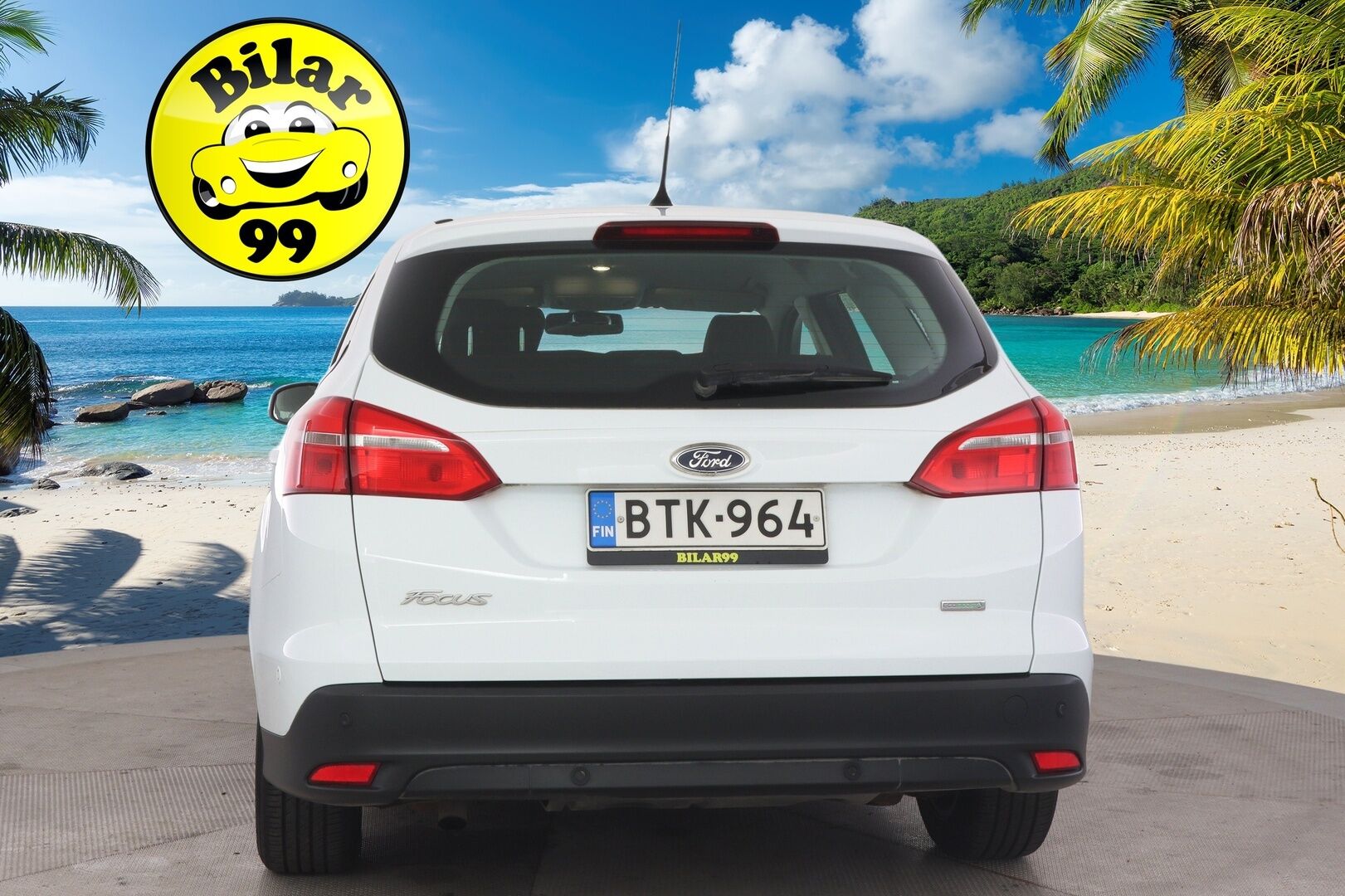 Ford Focus 2015 1,0 EcoBoost 125 hv Start/Stop M6 Titanium Wagon * Webasto / Tutkat / Lämmitettävä lasi / Xenon / Park assist * - * Suomi-auto / Kahdet renkaat / Merkkihuollot *