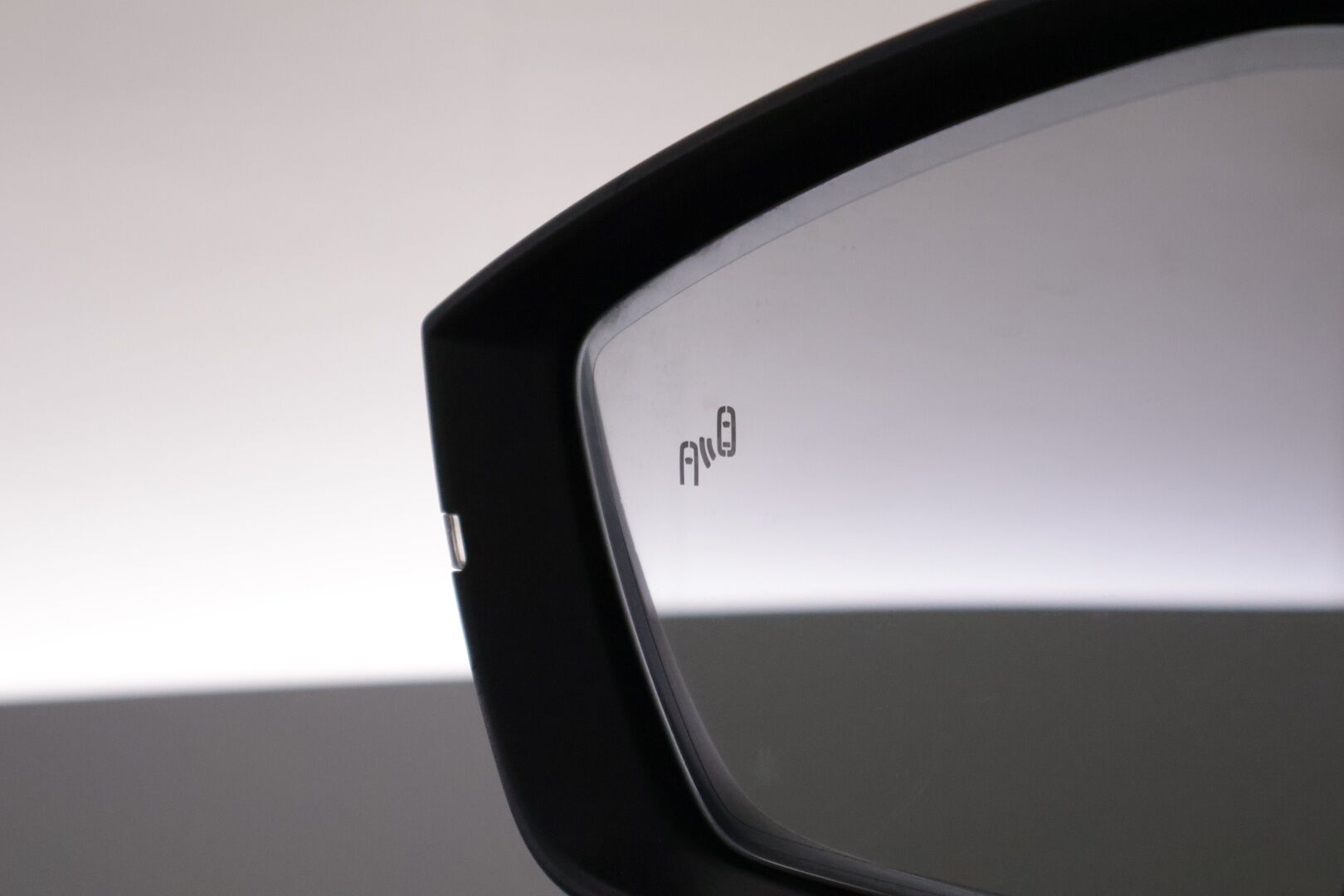 Skoda Superb 2016 1,4 TSI ACT L&K DSG Autom *Webasto / L&K / Canton / Xenon / Koukku / ACC / Kattoluukku / BLIS / Navi* - *Suomi-auto / Kahdet renkaat *