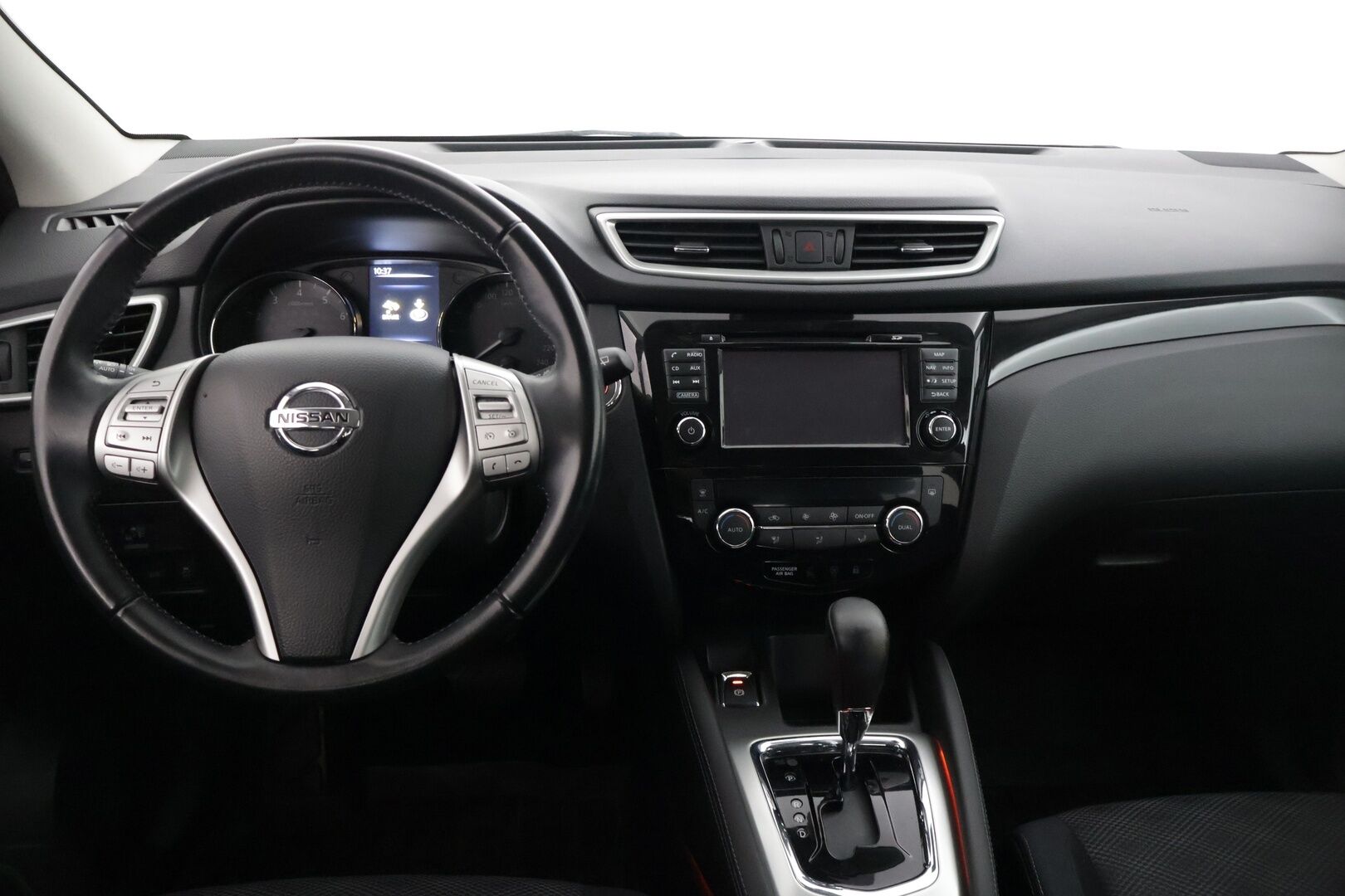 Nissan Qashqai 2017 DIG-T 115 N-Connecta 2WD Xtronic E6 ** 360-Kamera / Keylessgo / Kaistavahti / Tutkat / Navi  ** - Suomi-auto / Vähän Ajettu / Merkkiliikkeen täydellinen huoltokirja / Lohkolämmitin / Huippuyksilö!