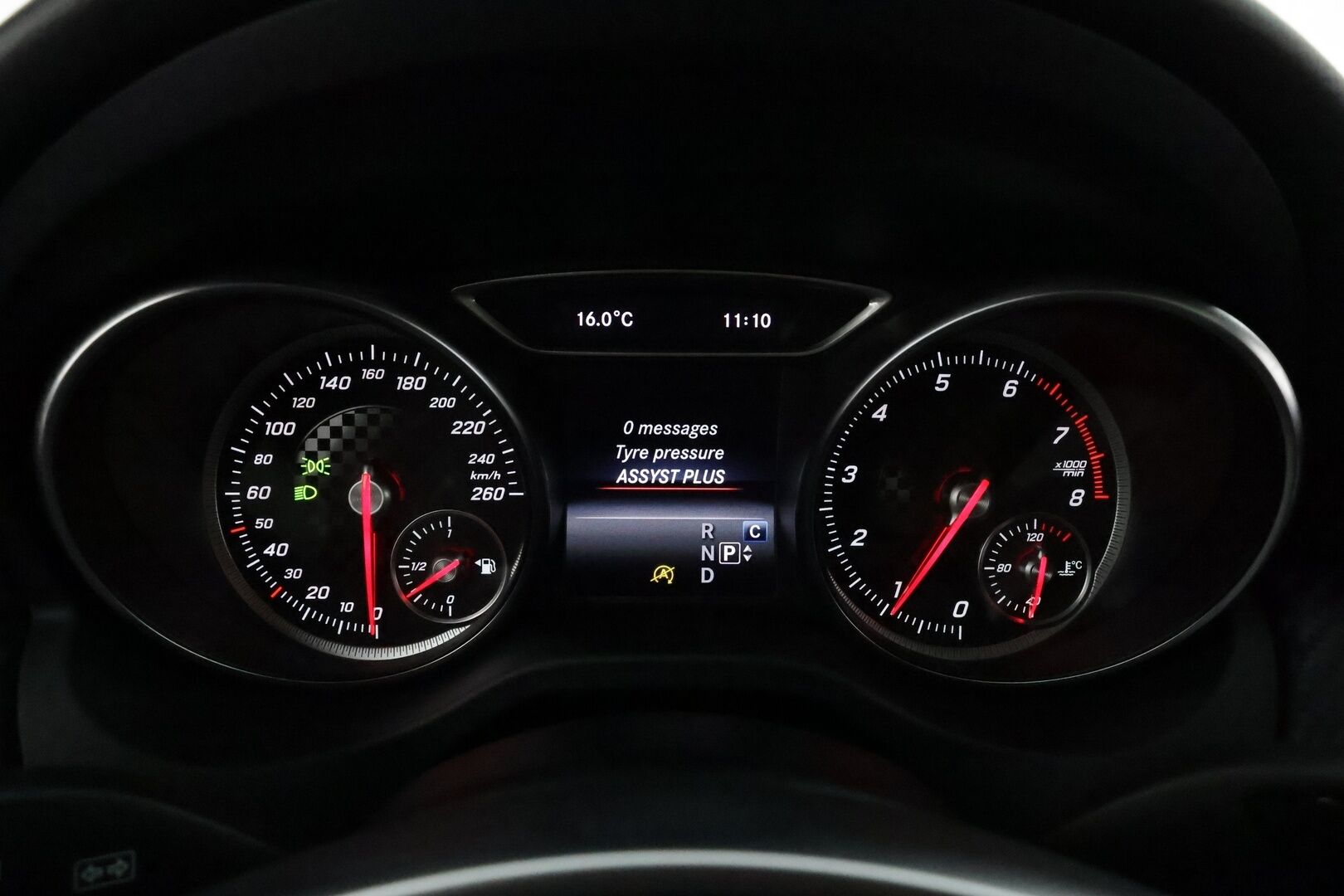 Mercedes-Benz A 2017 180 A Business AMG *Panorama / Webasto / Vakkari / P.kamera / LED / Sporttipenkit* - Suomi-auto / Kahdet renkaat aluvanteilla