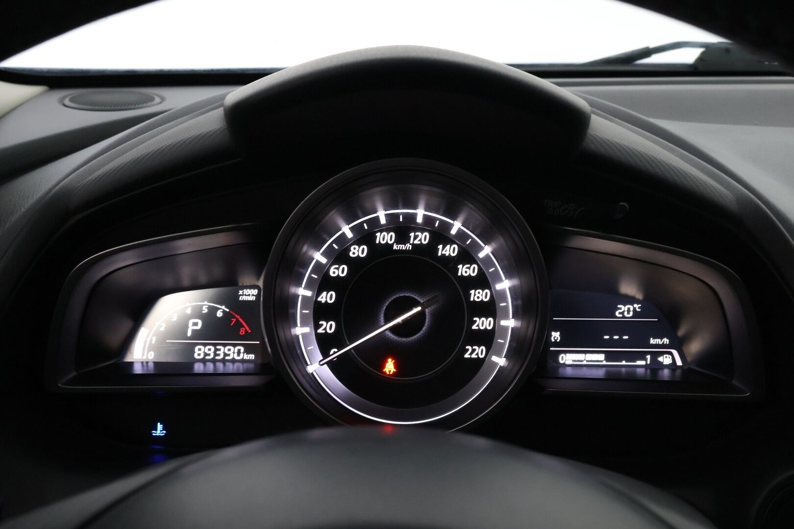 Mazda CX-3 2017 2,0 (120) SKYACTIV-G Optimum 6AT EC2O * Suomiauto / Vakkari / Navi / LED / Lohko & Sisäpistoke - 2x Uudenkarheat renkaat / Huippusiisti / Juuri tullut Tampereelle!