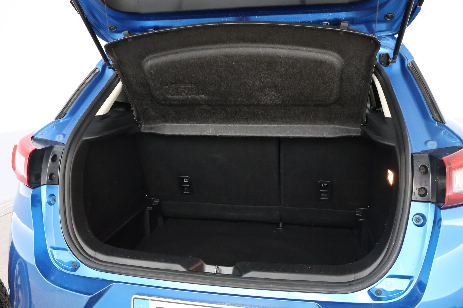 Mazda CX-3 2017 2,0 (120) SKYACTIV-G Optimum 6AT EC2O * Suomiauto / Vakkari / Navi / LED / Lohko & Sisäpistoke - 2x Uudenkarheat renkaat / Huippusiisti / Juuri tullut Tampereelle!