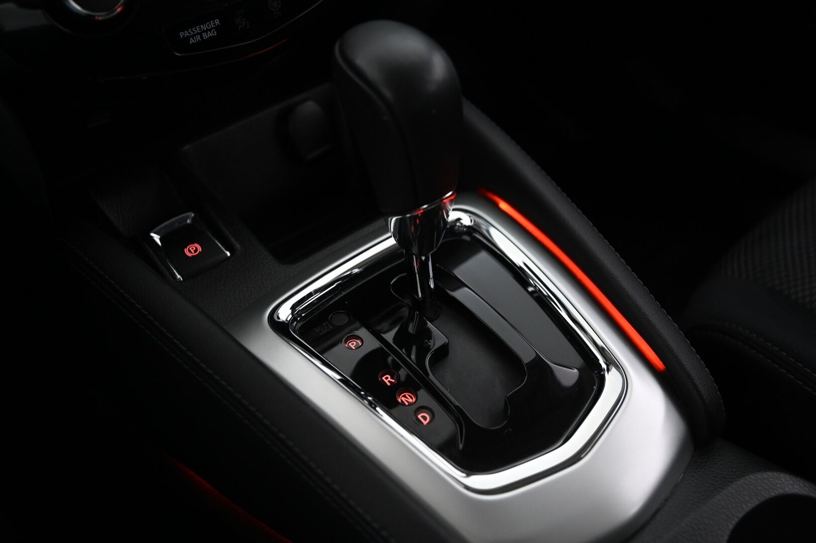 Nissan Qashqai 2016 DIG-T 115 N-Connecta 2WD Xtronic E6 *Suomi-Auto / 360-Kamera / Navi / Koukku / Lohko + pistoke / Tutkat* - *Juuri saapunut! / Sisätilalämmitin / Vakkari / Liikennemerkkien tunnistus / Kessy / 2X Renkaat* - HULLU BLACKWEEK KORKOTARJOUS 2,49%