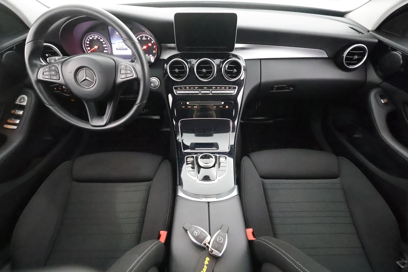 Mercedes-Benz C 2017 200 T A Business AMG * Vakkari / ILS LED / P.Tutkat / Sporttipenkit * - Suomi-auto / Viimeisin huolto ja katsastus 120tkm