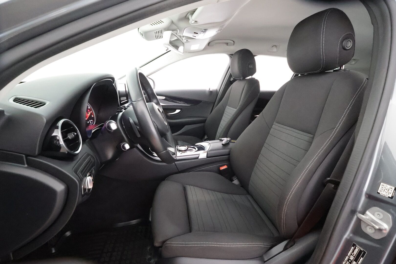 Mercedes-Benz C 2017 200 T A Business AMG * Vakkari / ILS LED / P.Tutkat / Sporttipenkit * - Suomi-auto - HULLUT AVAJAISHULINAT KORKOTARJOUS 3,29 %