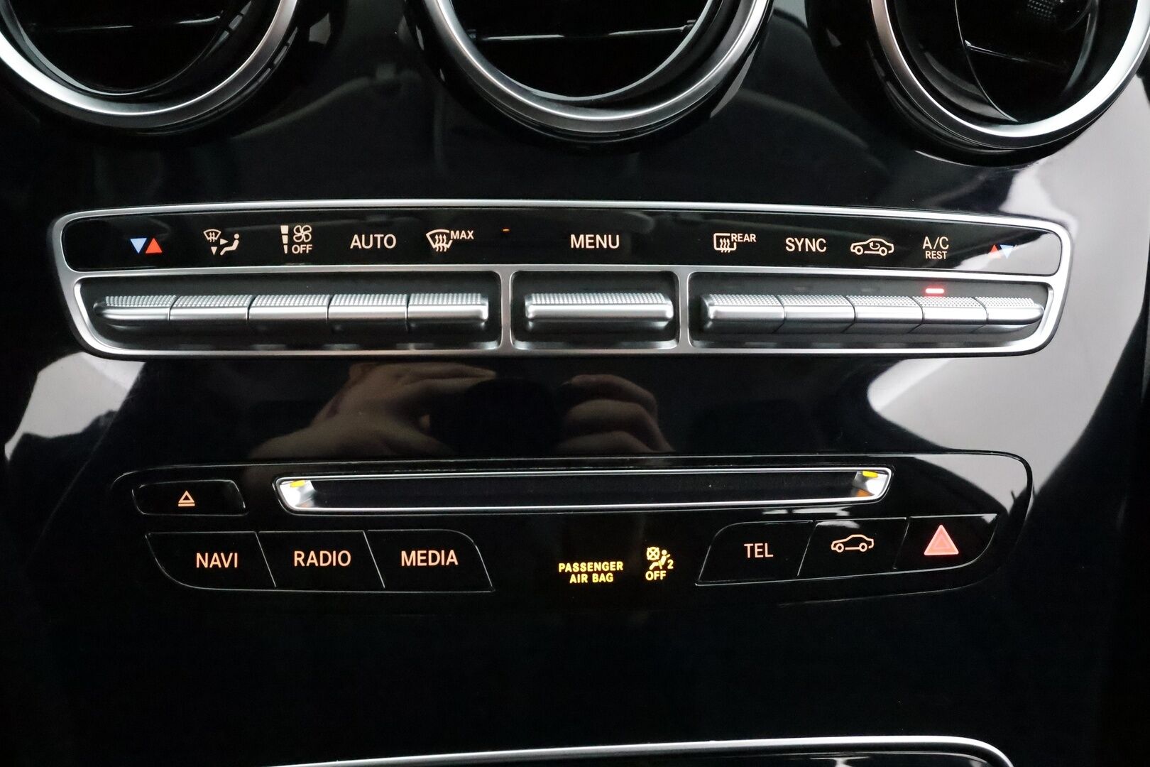 Mercedes-Benz C 2017 200 T A Business AMG * Vakkari / ILS LED / P.Tutkat / Sporttipenkit * - Suomi-auto / Viimeisin huolto 120tkm