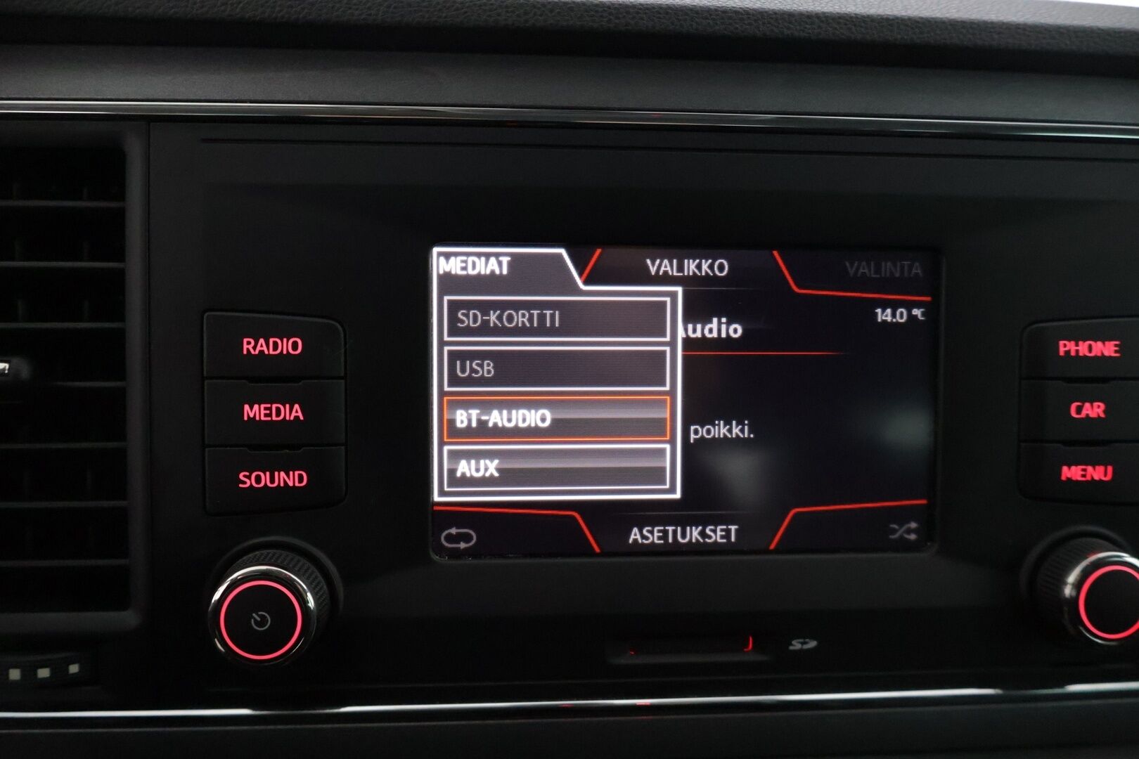 Seat Leon ST 2017 1,4 TSI 150 ACT FR DSG * Webasto / Vakkari / Tutkat / BT-audio * - Kahdet hyvät renkaat / Jakohihna vaihdettu! / Juuri katsastettu