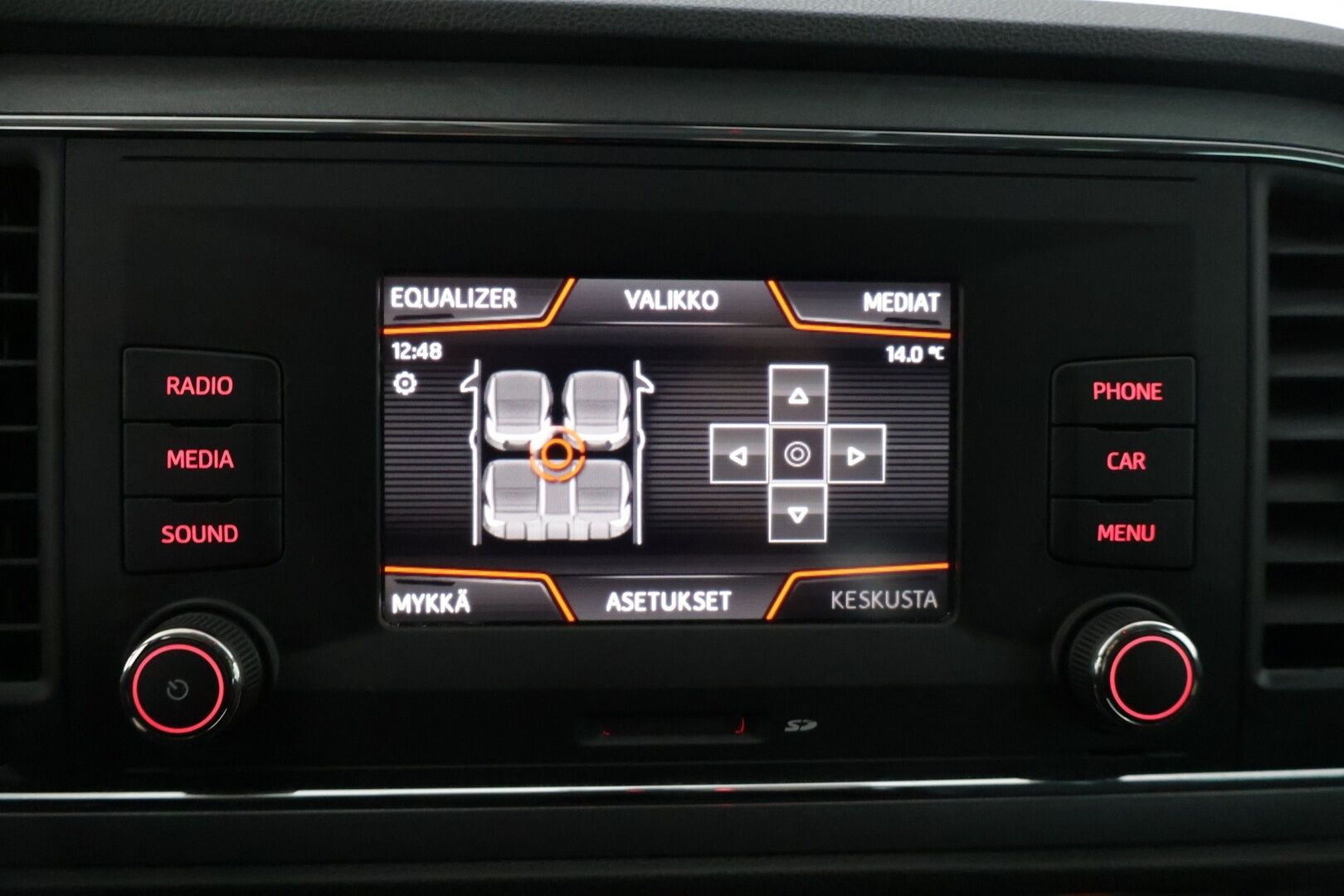 Seat Leon ST 2017 1,4 TSI 150 ACT FR DSG * Webasto / Vakkari / Tutkat / BT-audio * - Kahdet hyvät renkaat / Jakohihna vaihdettu! / Juuri katsastettu