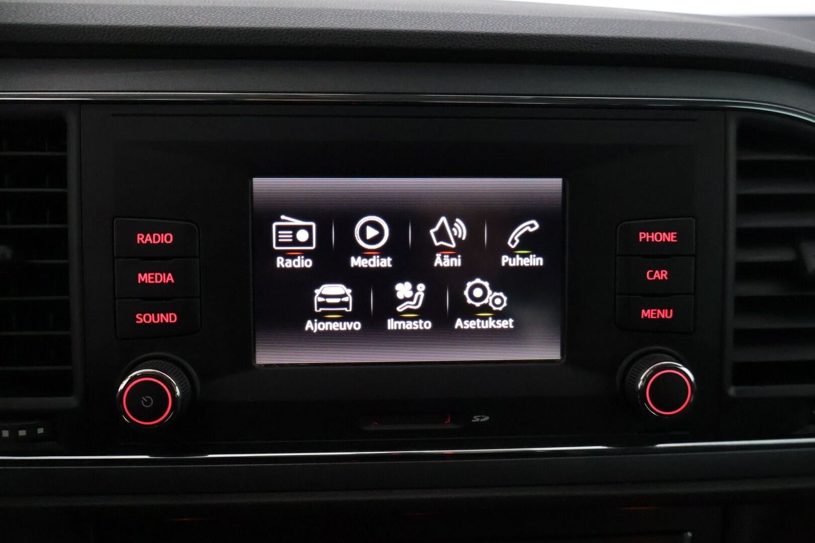 Seat Leon ST 2017 1,4 TSI 150 ACT FR DSG * Webasto / Vakkari / Tutkat / BT-audio * - Kahdet hyvät renkaat / Jakohihna vaihdettu! / Juuri katsastettu