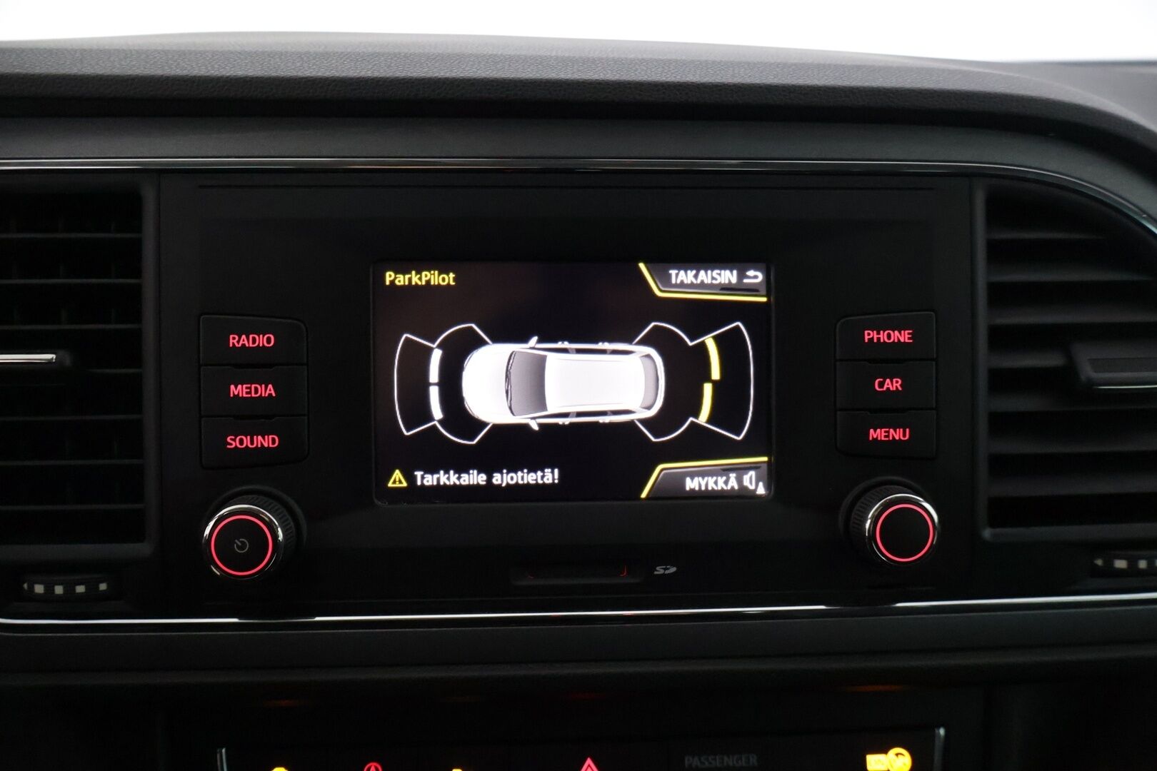 Seat Leon ST 2017 1,4 TSI 150 ACT FR DSG * Webasto / Vakkari / Tutkat / BT-audio * - Kahdet hyvät renkaat / Jakohihna vaihdettu! / Juuri katsastettu