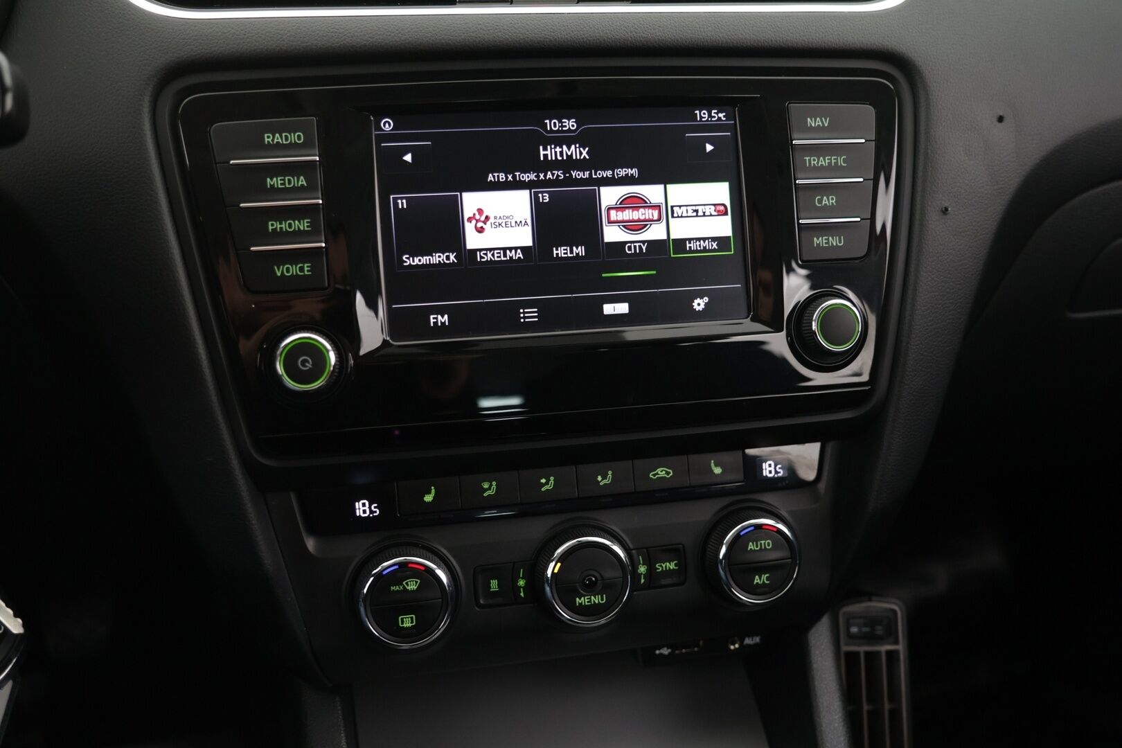 Skoda Octavia 2017 Combi 2,0 TDI 150 Ambition - | Webasto | Vakkari | Koukku | P-tutka | Bluetooth |