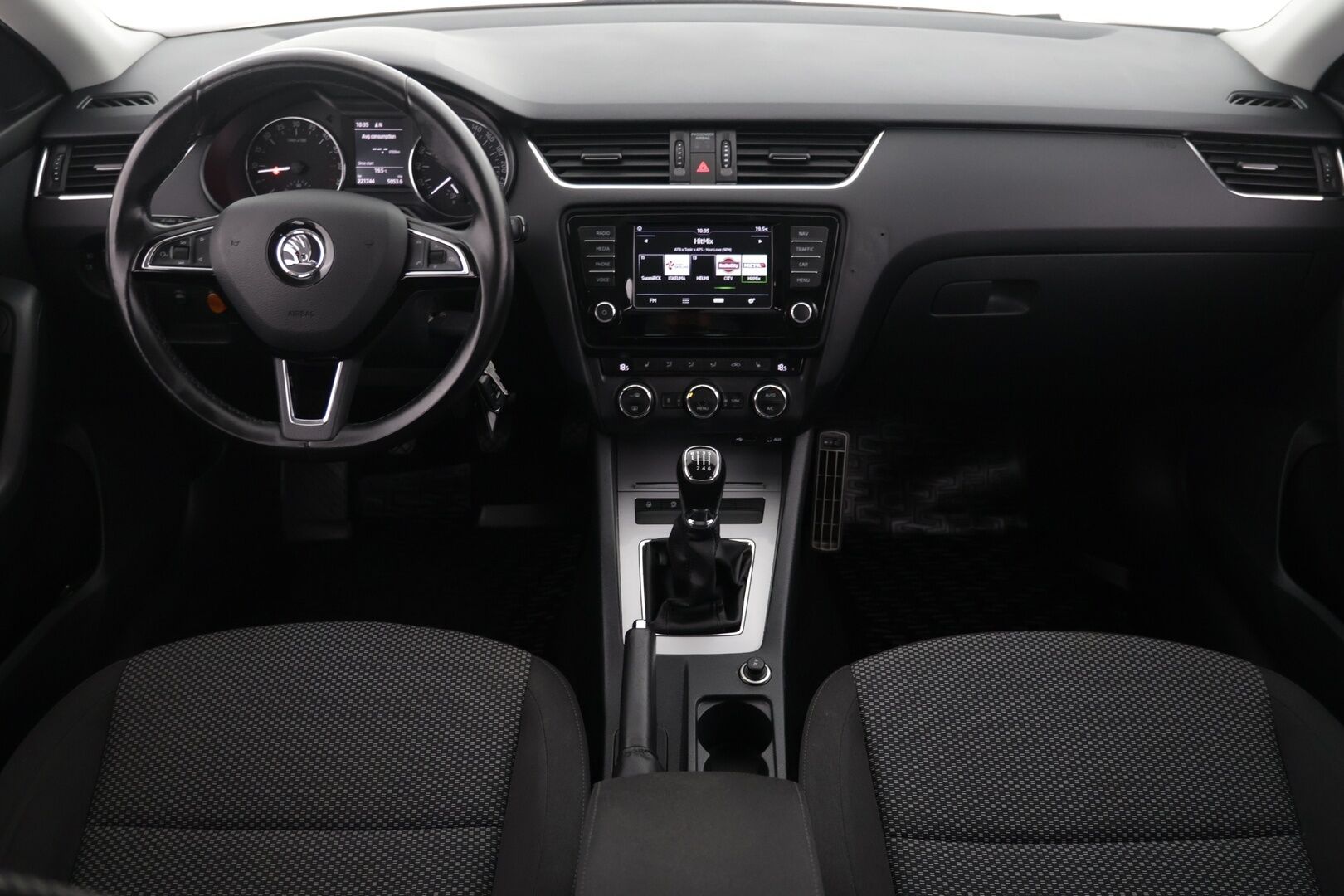 Skoda Octavia 2017 Combi 2,0 TDI 150 Ambition - | Webasto | Vakkari | Koukku | P-tutka | Bluetooth |