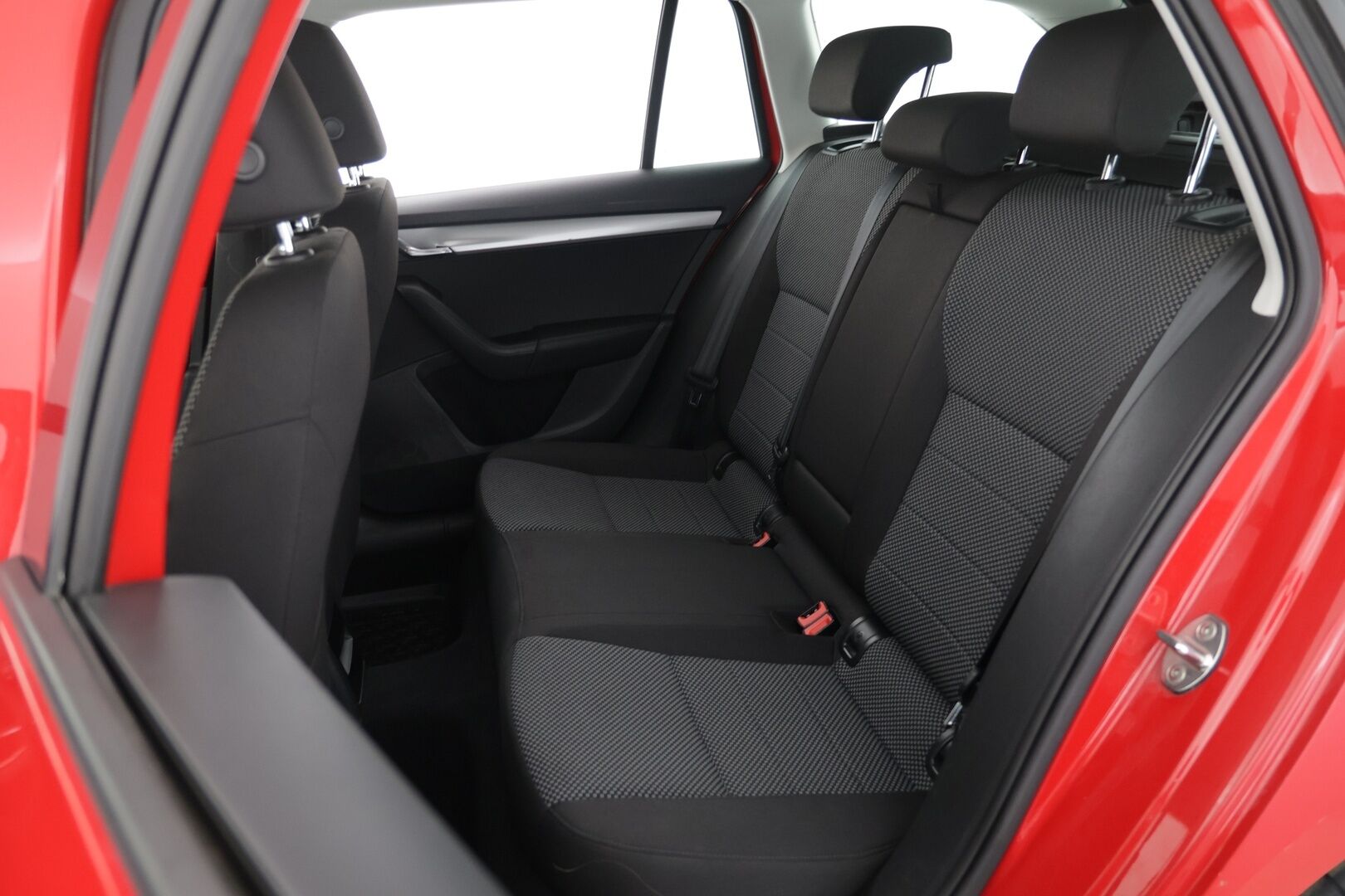 Skoda Octavia 2017 Combi 2,0 TDI 150 Ambition - | Webasto | Vakkari | Koukku | P-tutka | Bluetooth |