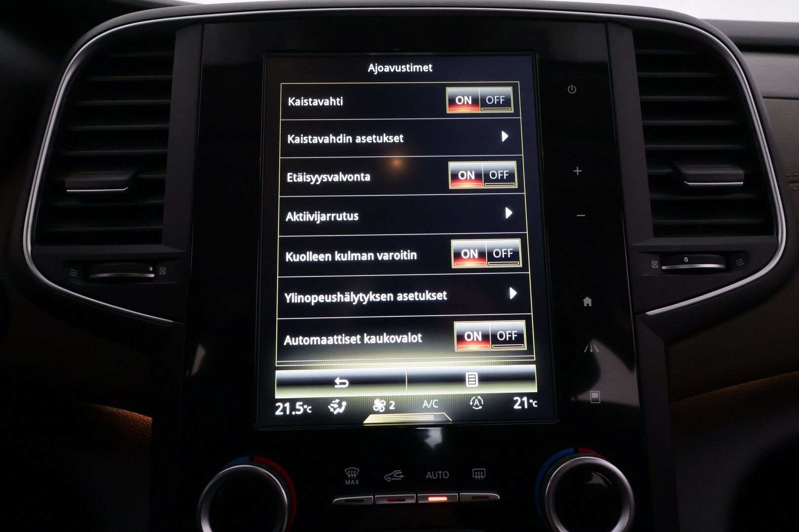 Renault Talisman 2017 Sedan TCe 200 EDC7 Intens **HUD / Adapt. vakkari / Keyless / Ilmastoidut penkit / Lohko / P.kamera** - Suomi-Auto / Blind Spot / Brake Assist / P-tutkat / Bluetooth 